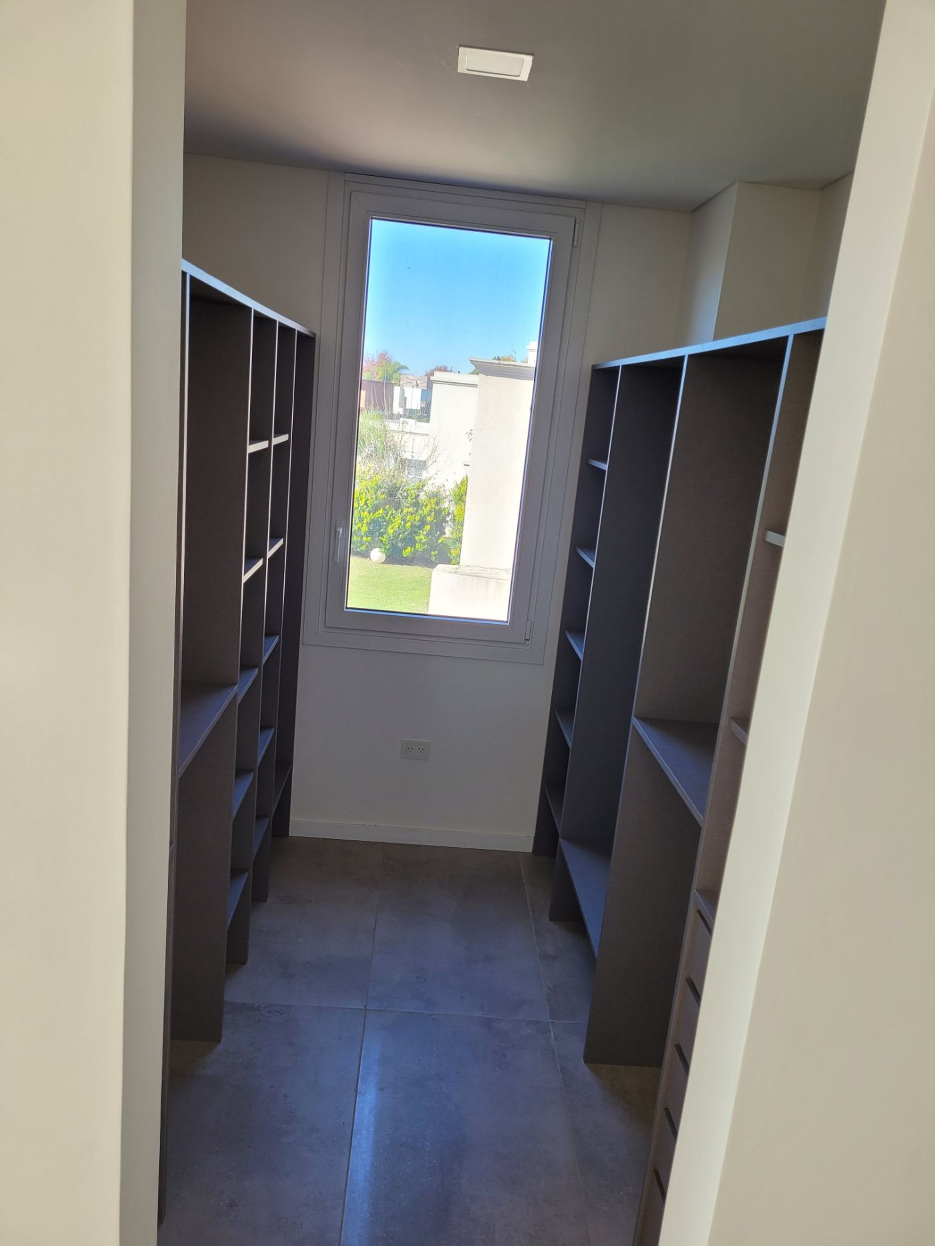 NUEVO VALOR, BARRIO LAS LOMAS, HARAS SANTA MAR&Iacute;A - 13
