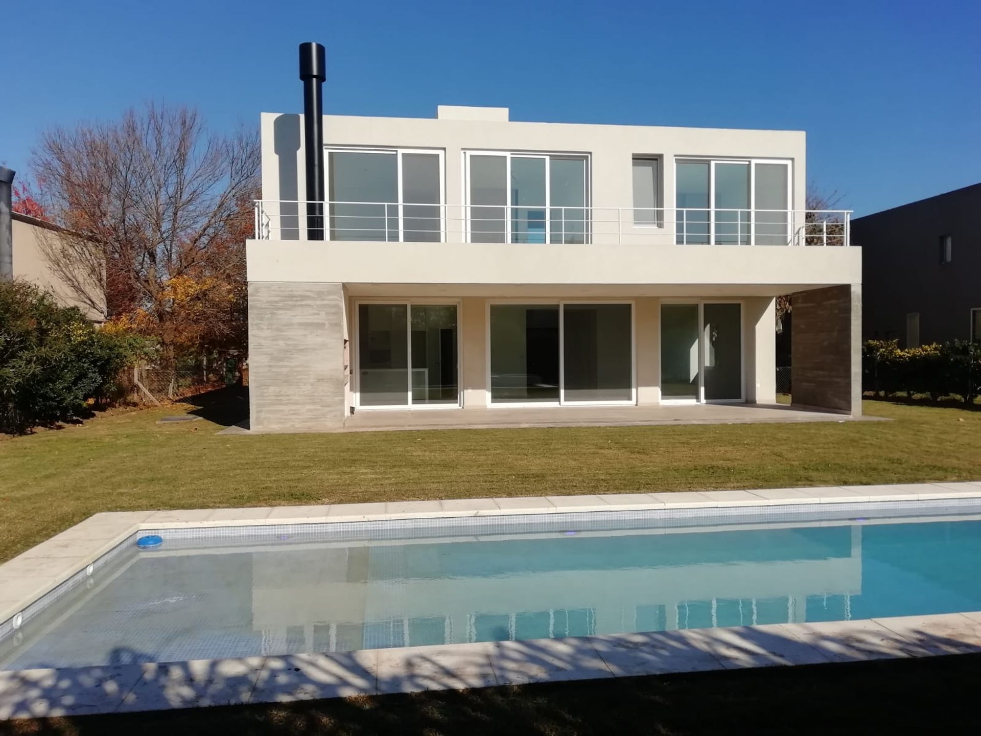 NUEVO VALOR, BARRIO LAS LOMAS, HARAS SANTA MAR&Iacute;A - 4