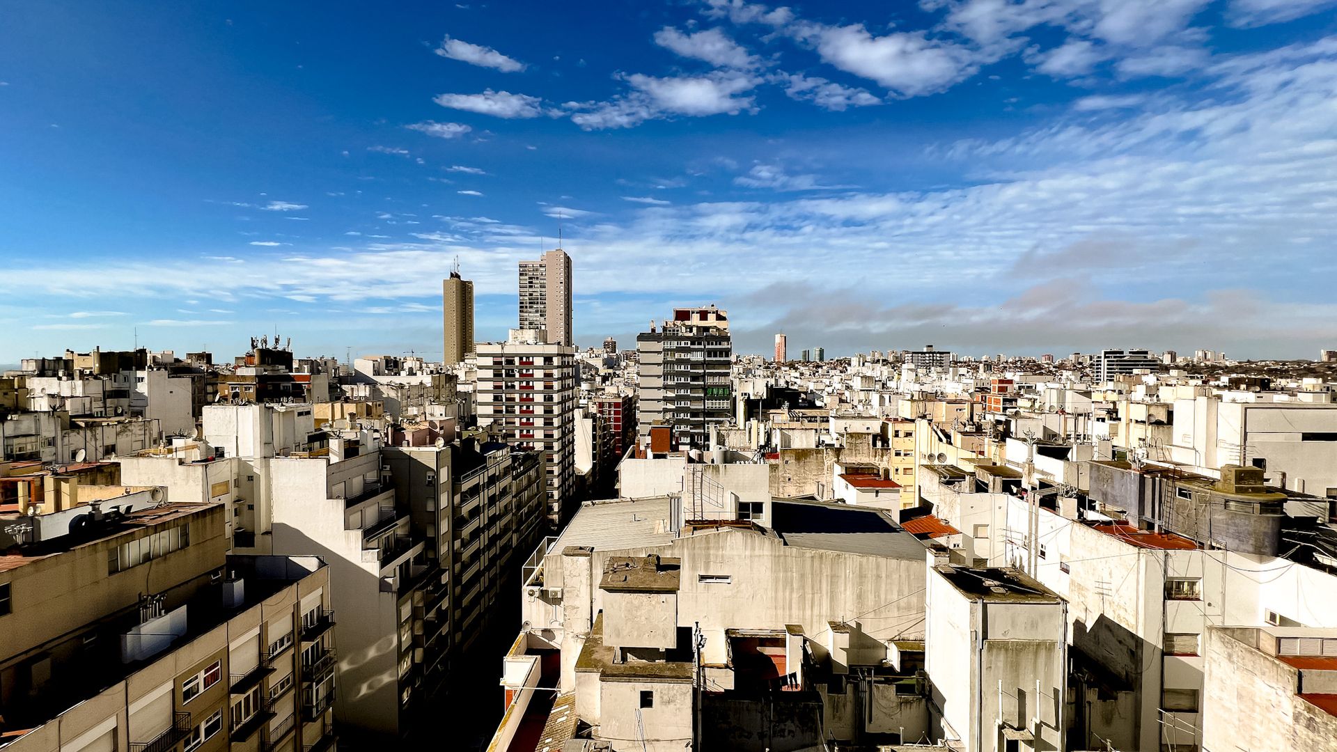 Venta monoambiente frente, balcón y vista al mar - 12