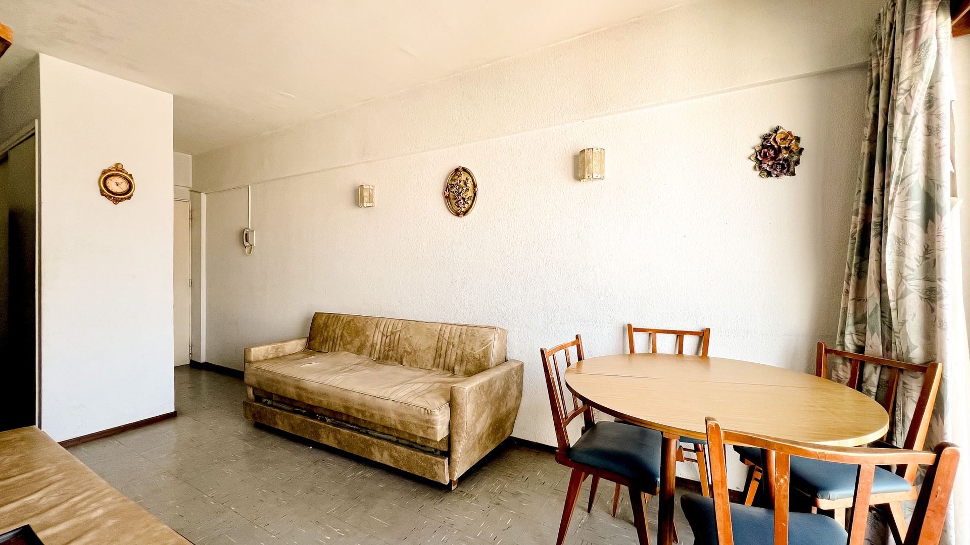 Venta monoambiente frente, balcón y vista al mar - 4