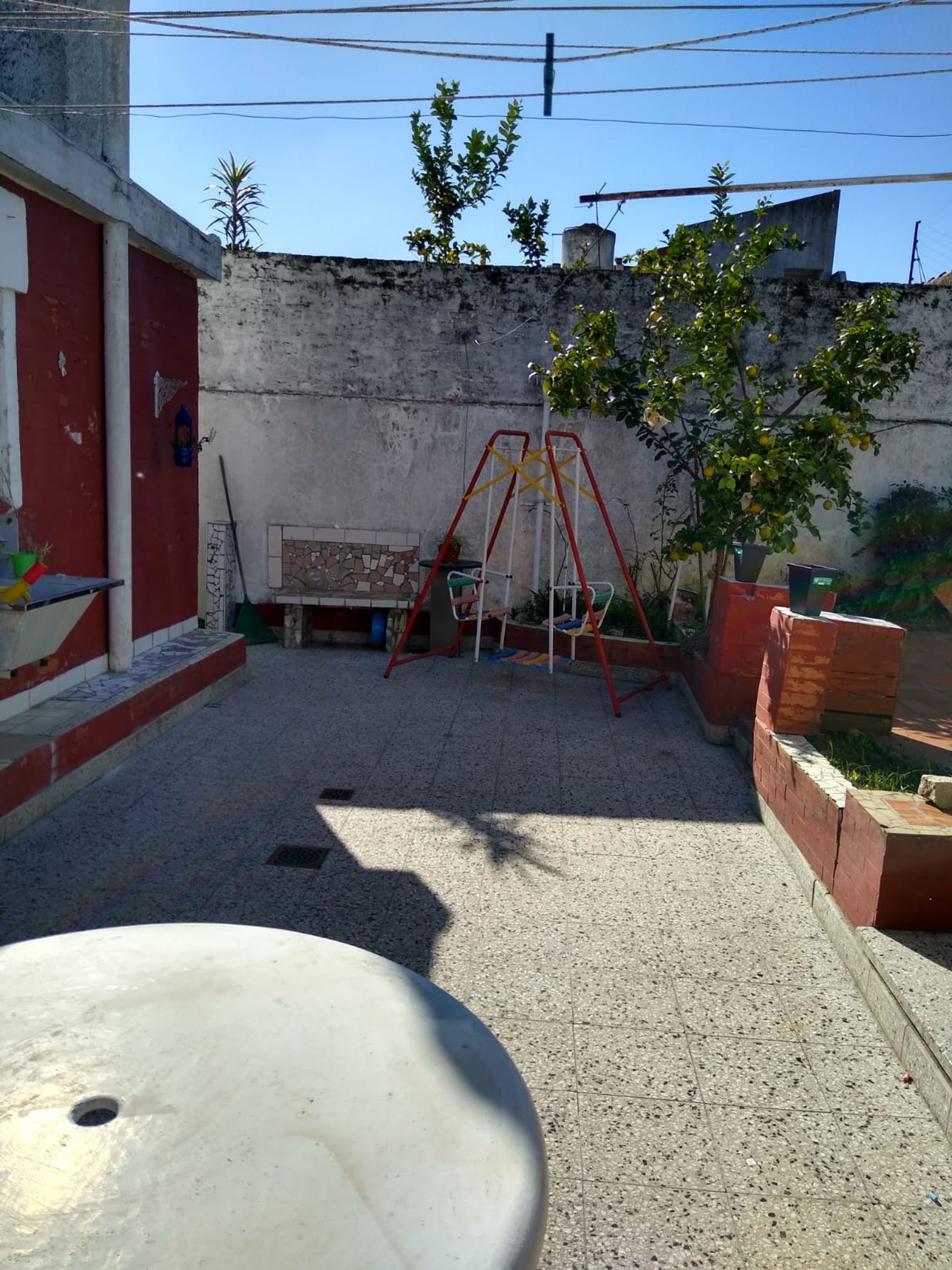 VENTA CASA 4 AMBIENTES CON COCHERA - BANFIELD - 5