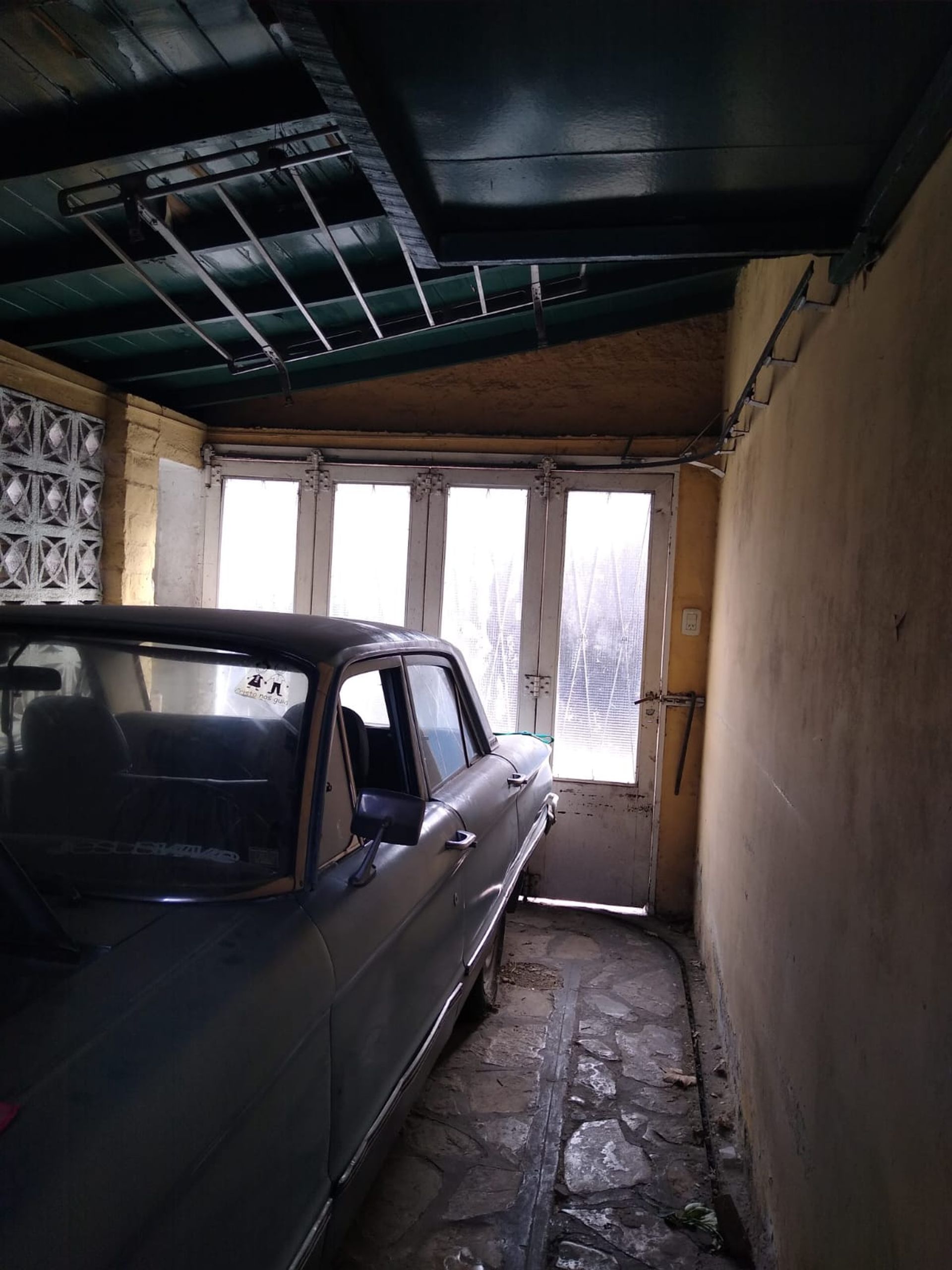 VENTA CASA 4 AMBIENTES CON COCHERA - BANFIELD - 10