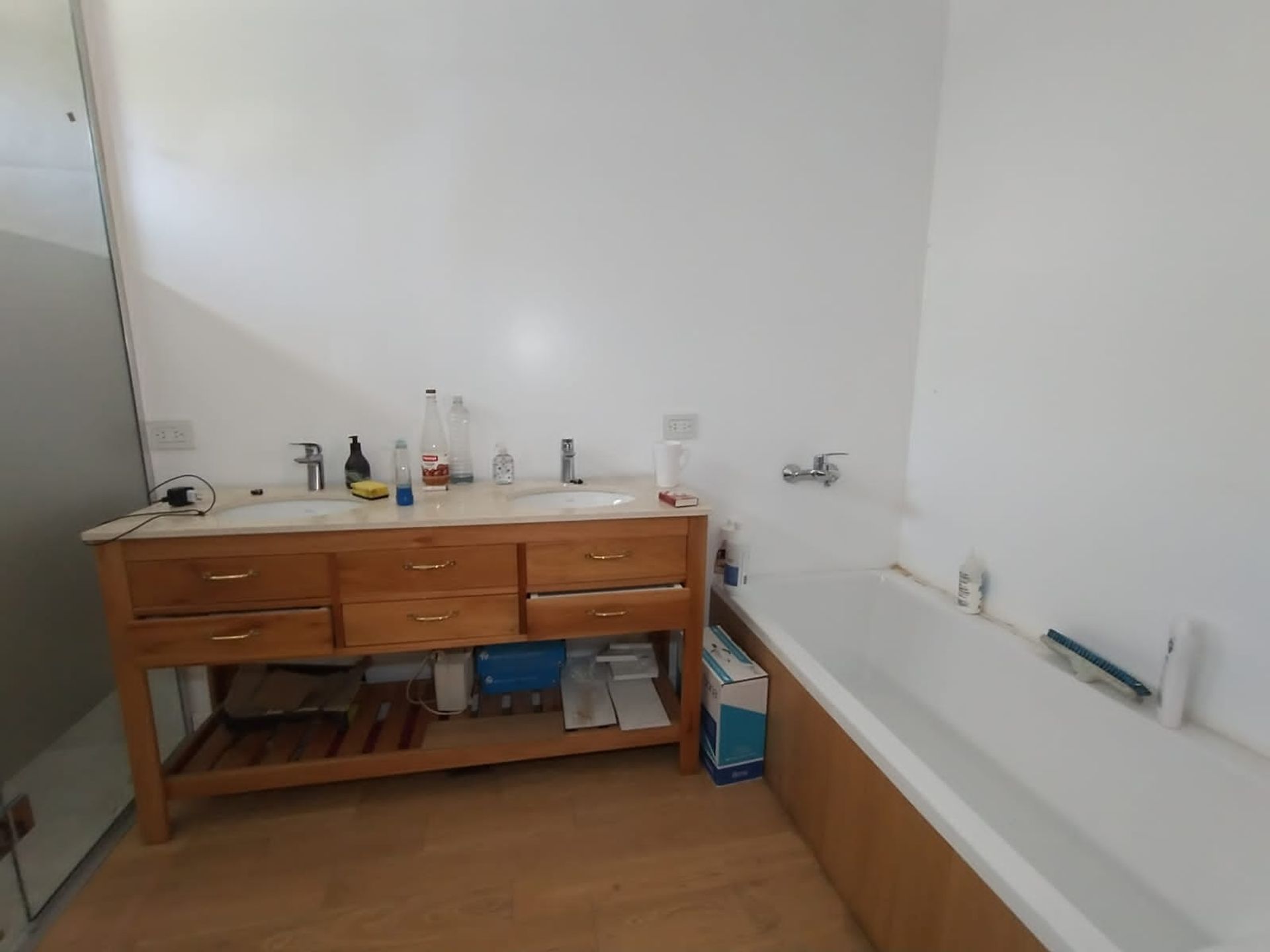 VENTA PH EN ESQUINA CON PATIO Y TERRAZA LUGANO - 1