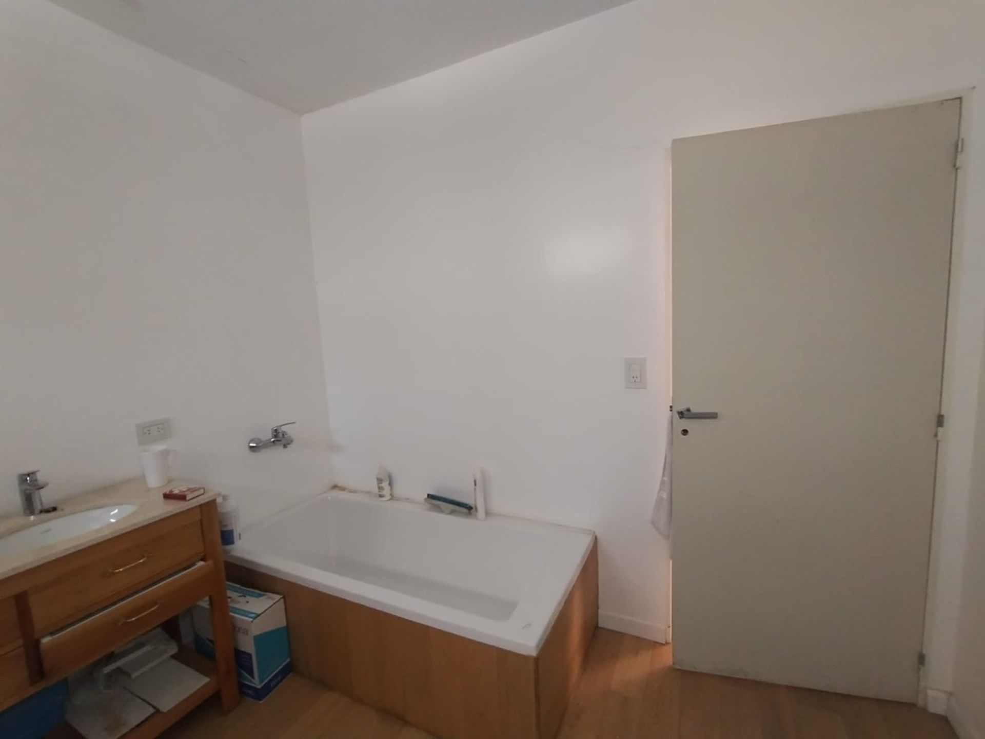 VENTA PH EN ESQUINA CON PATIO Y TERRAZA LUGANO - 7