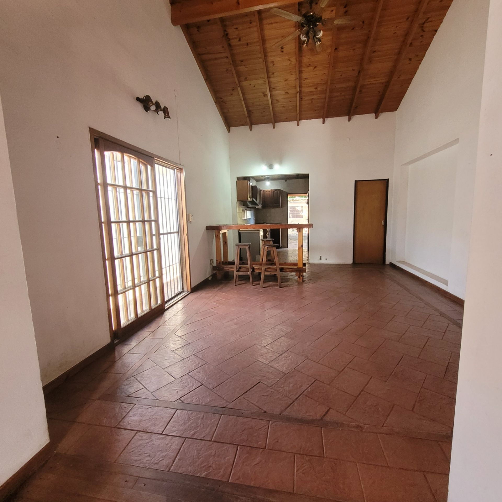 Venta Lanús Casa 5 ambientes Jardín Quincho Parri - 5
