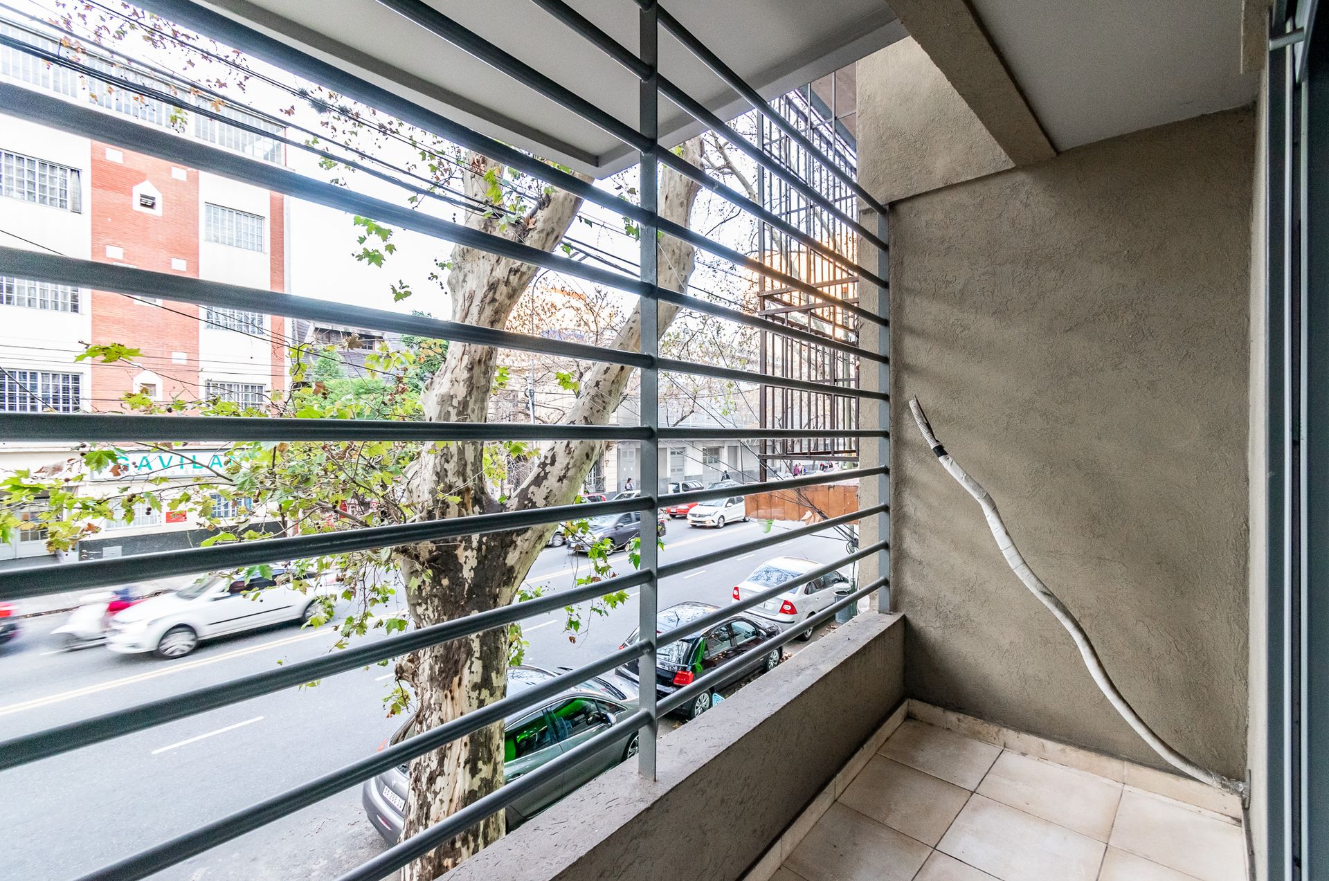 VENTA DEPARTAMENTO 3 AMB EN FLORES 1RO A CON PATIO - 4