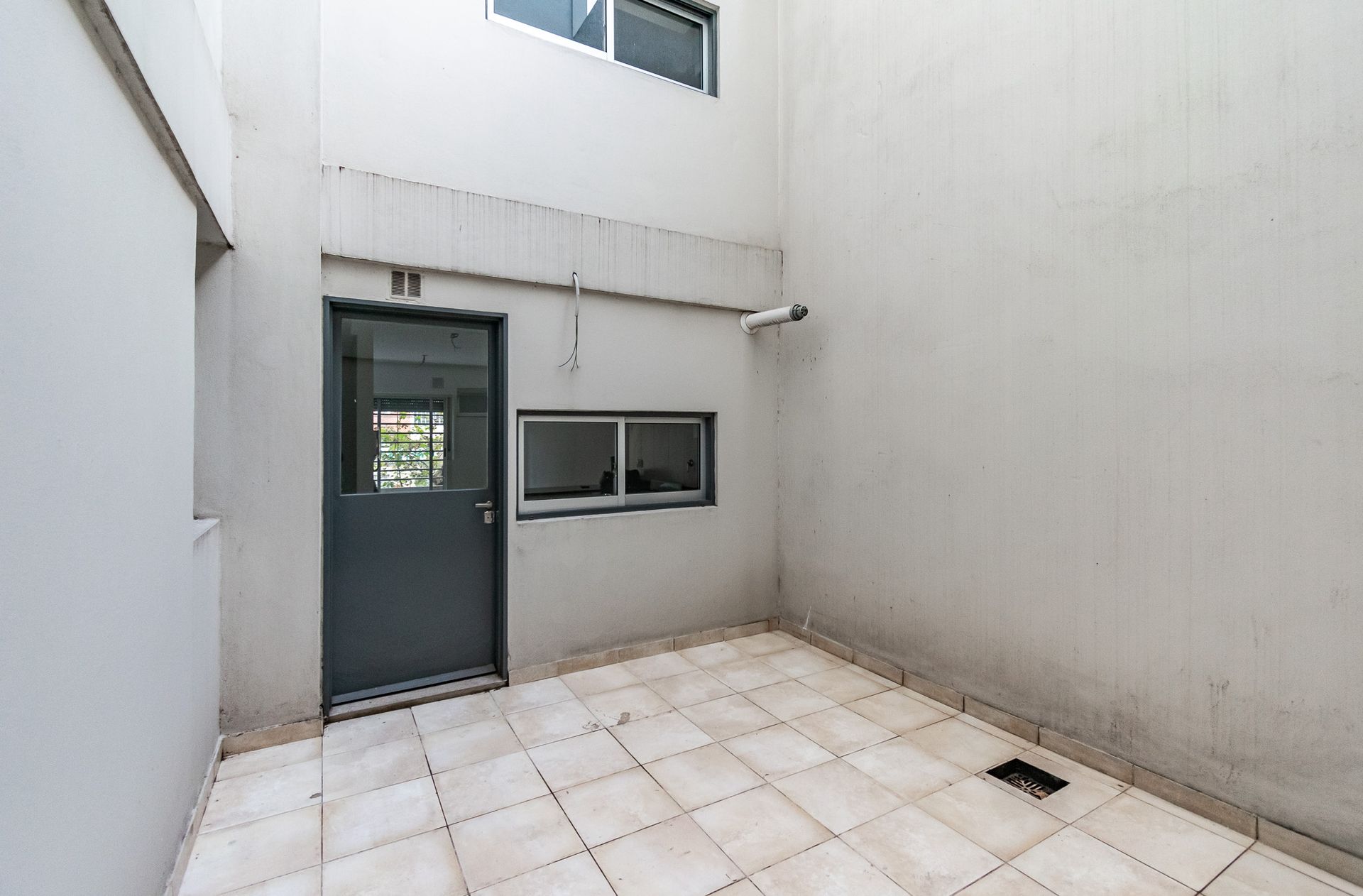 VENTA DEPARTAMENTO 3 AMB EN FLORES 1RO A CON PATIO - 9