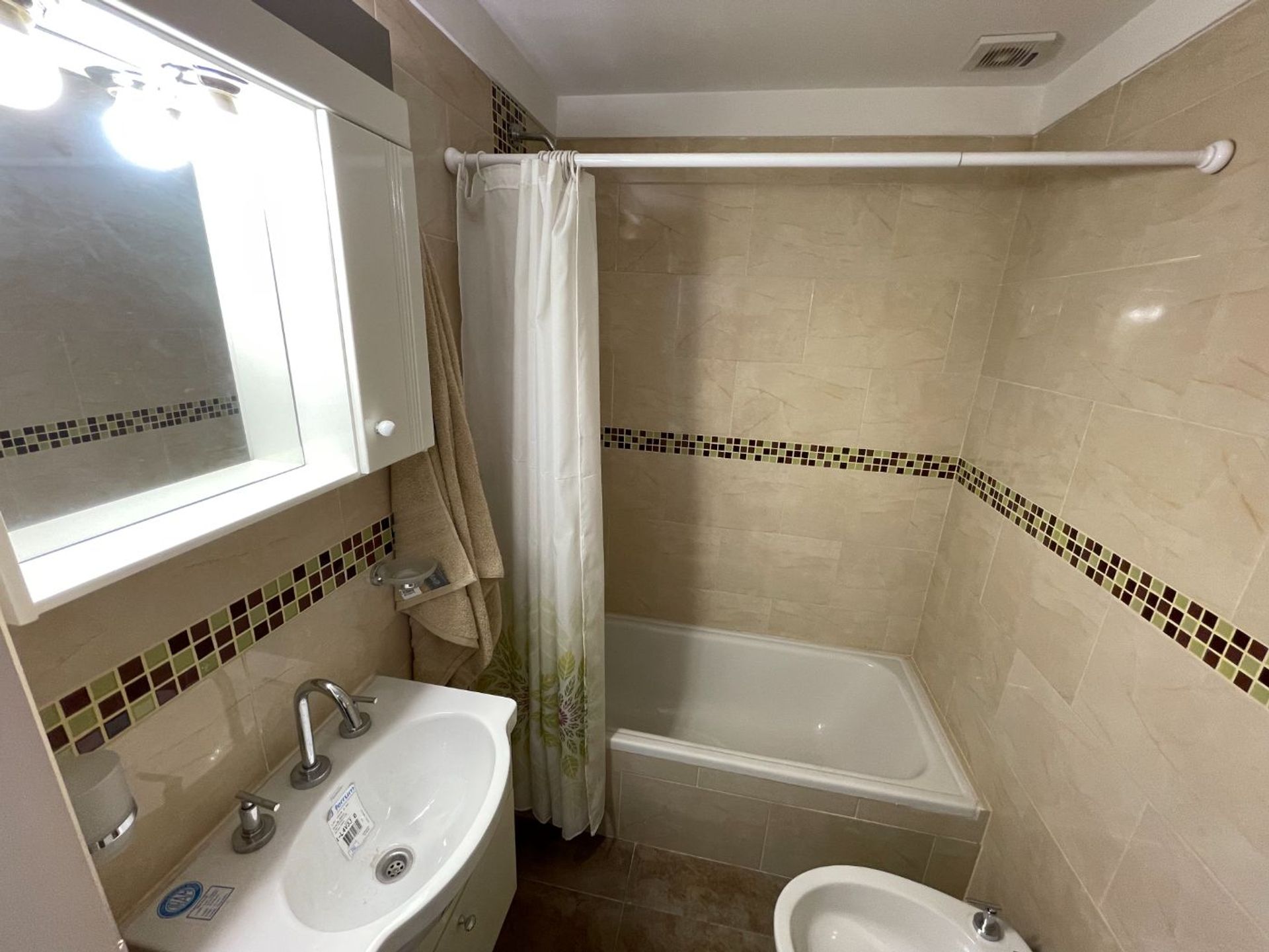 Venta Excelente 2 Ambientes con Cochera (Permuta) - 9