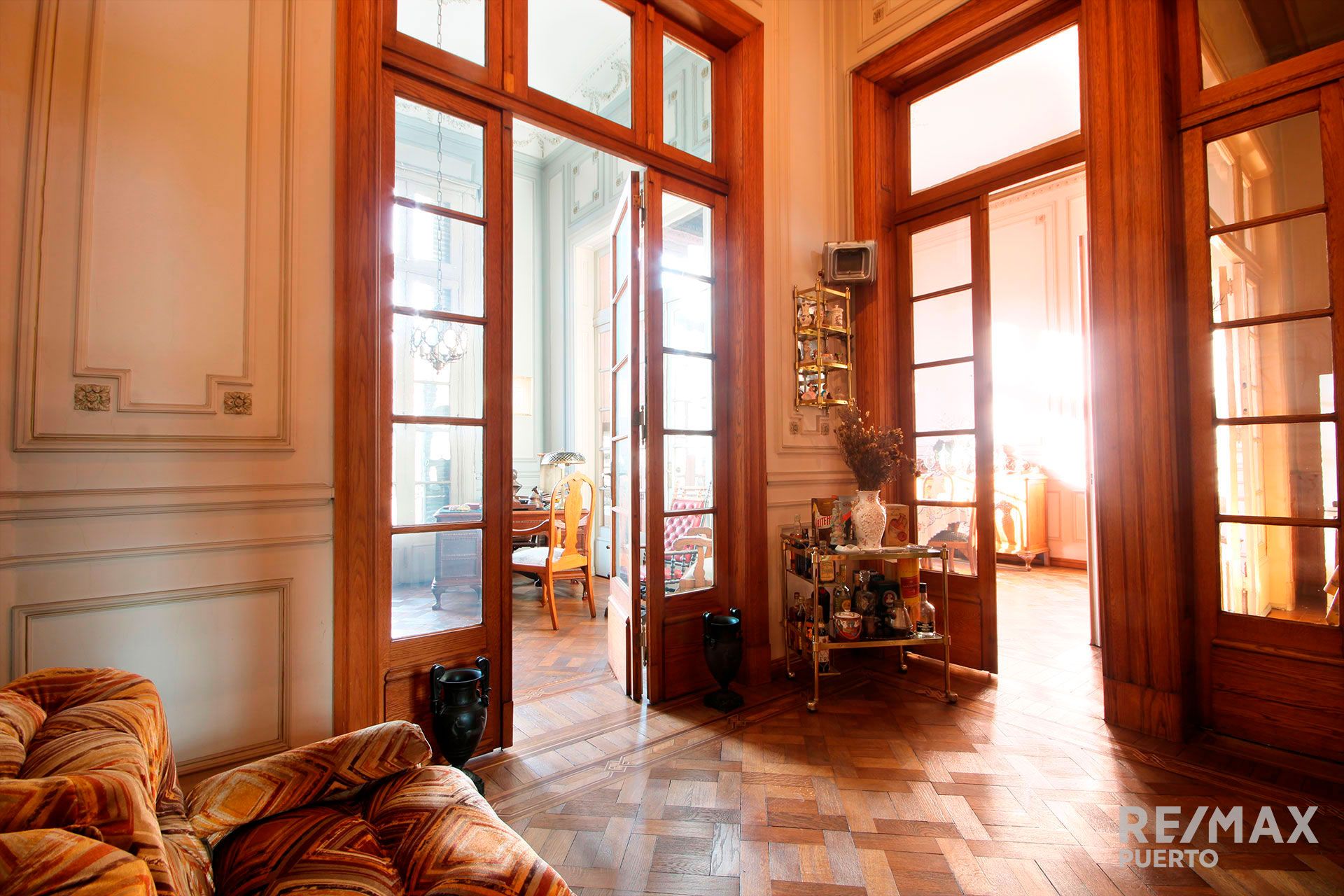 Venta Semipiso 8 ambientes San Telmo - 2
