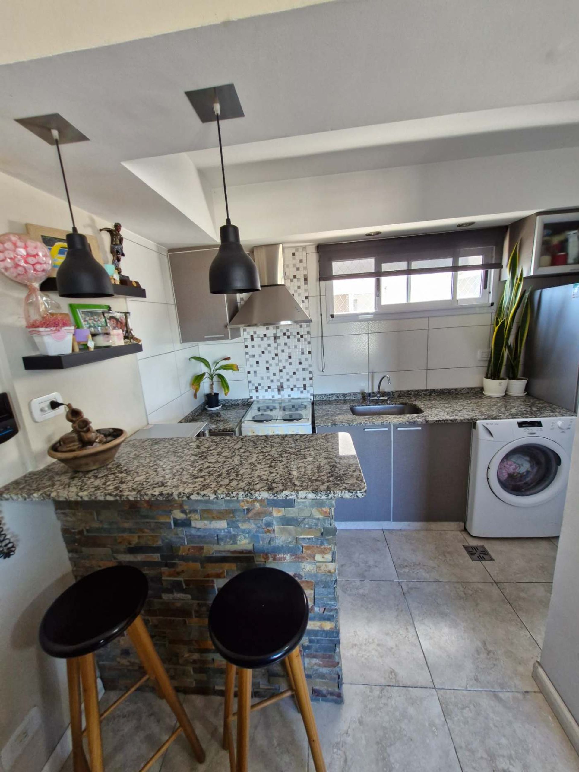 Venta Departamento 2 ambientes Lanus - 1