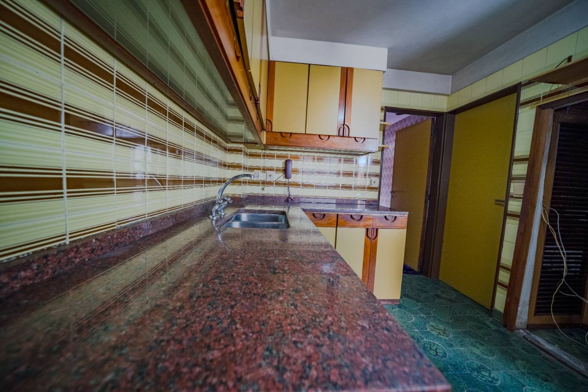 VENTA 4 AMB C/DEP FLORES-PISO COCHERA ALBERDI 2000 - 16