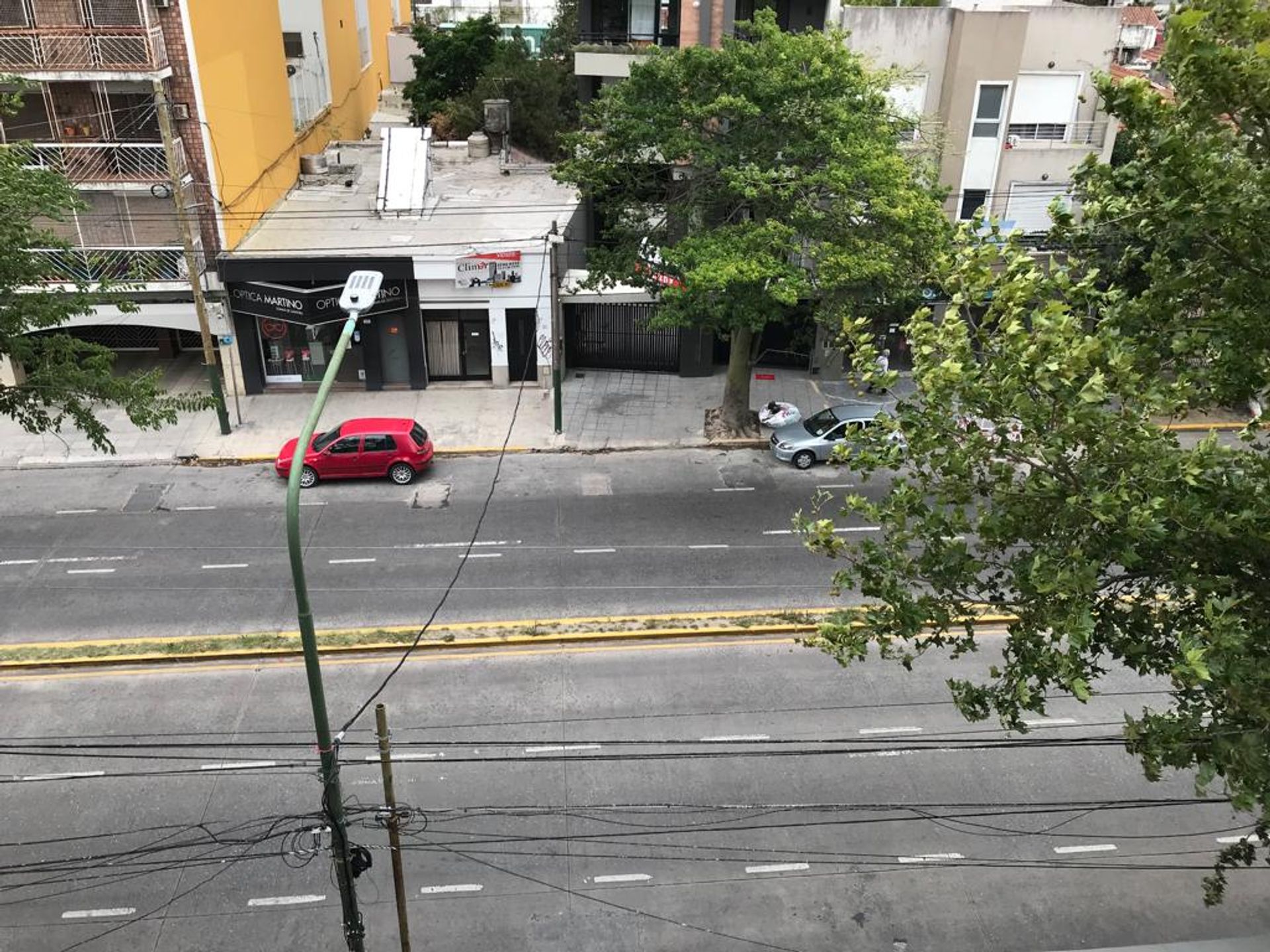 VENTA c/ RENTA 2 AMBIENTES. LOMAS ESTE - 14
