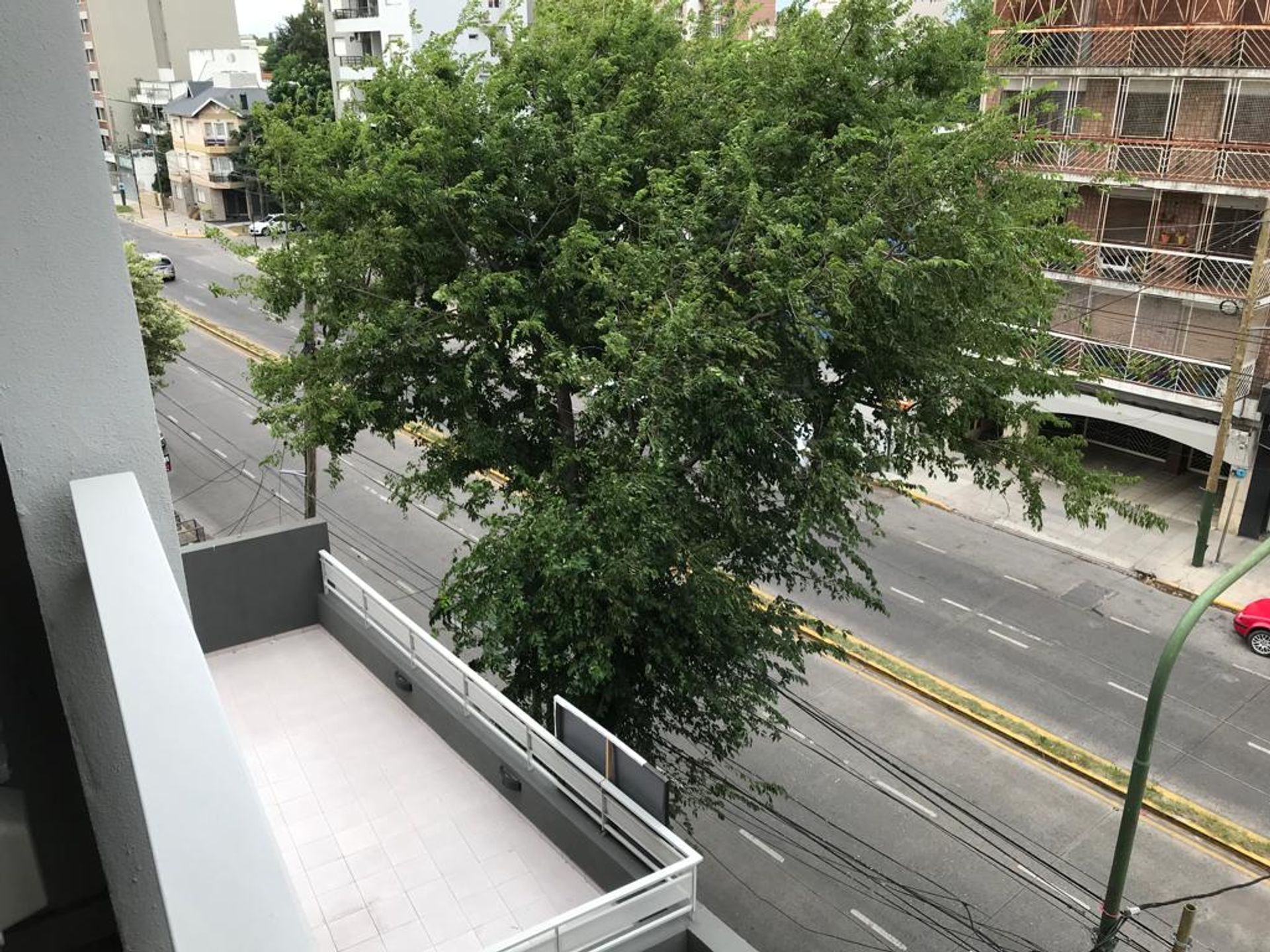 VENTA c/ RENTA 2 AMBIENTES. LOMAS ESTE - 12