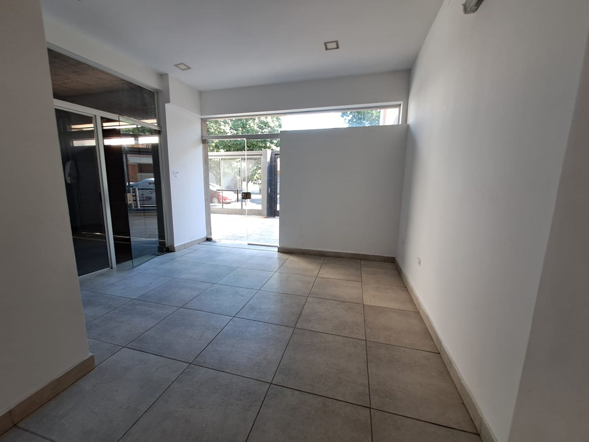 Monoambiente con balcón en venta en Villa Luro — foto 7