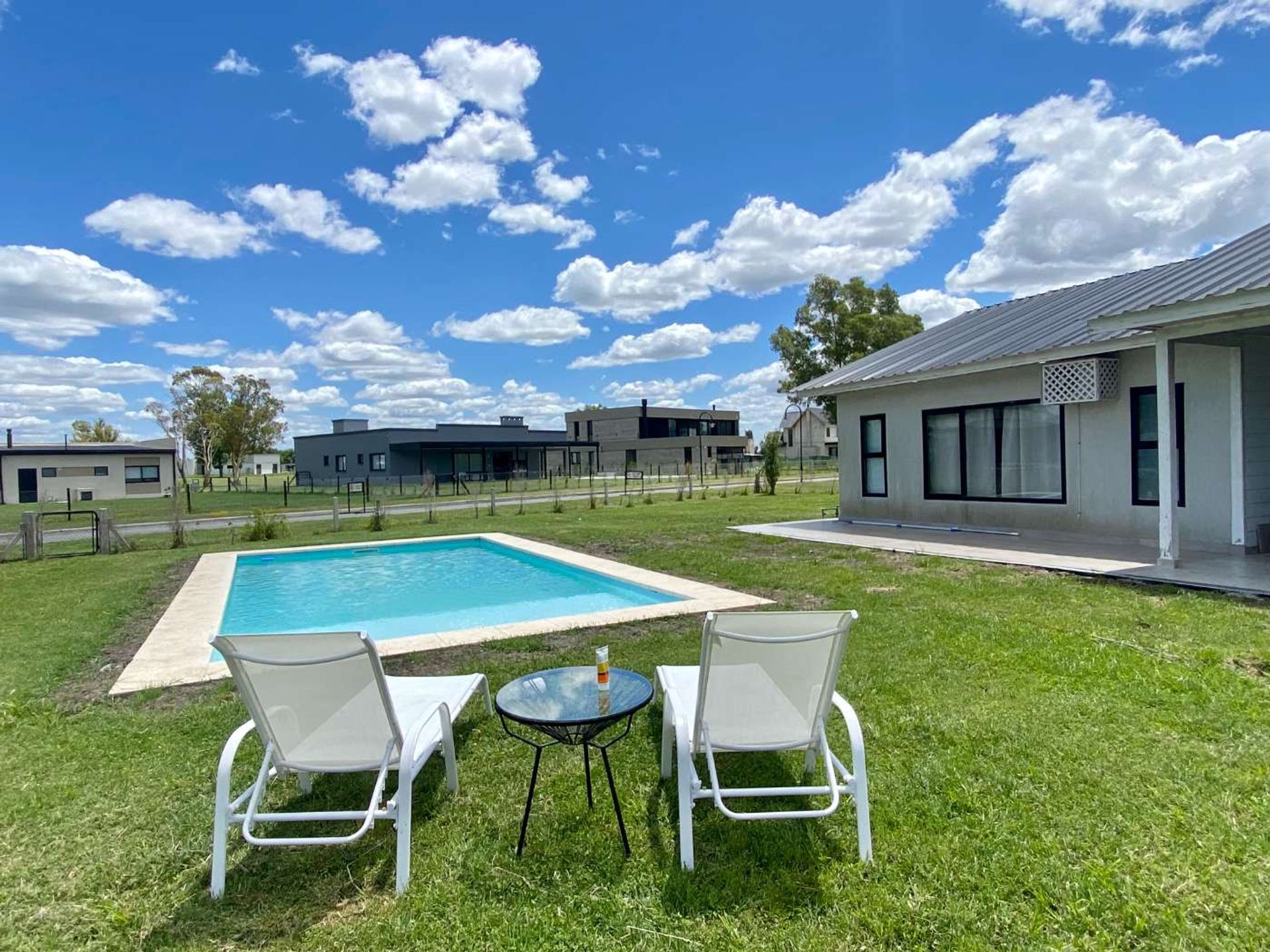 VENTA CASA AREA 60 LA VICTORIA COUNTRY OPORTUNIDAD — foto 4