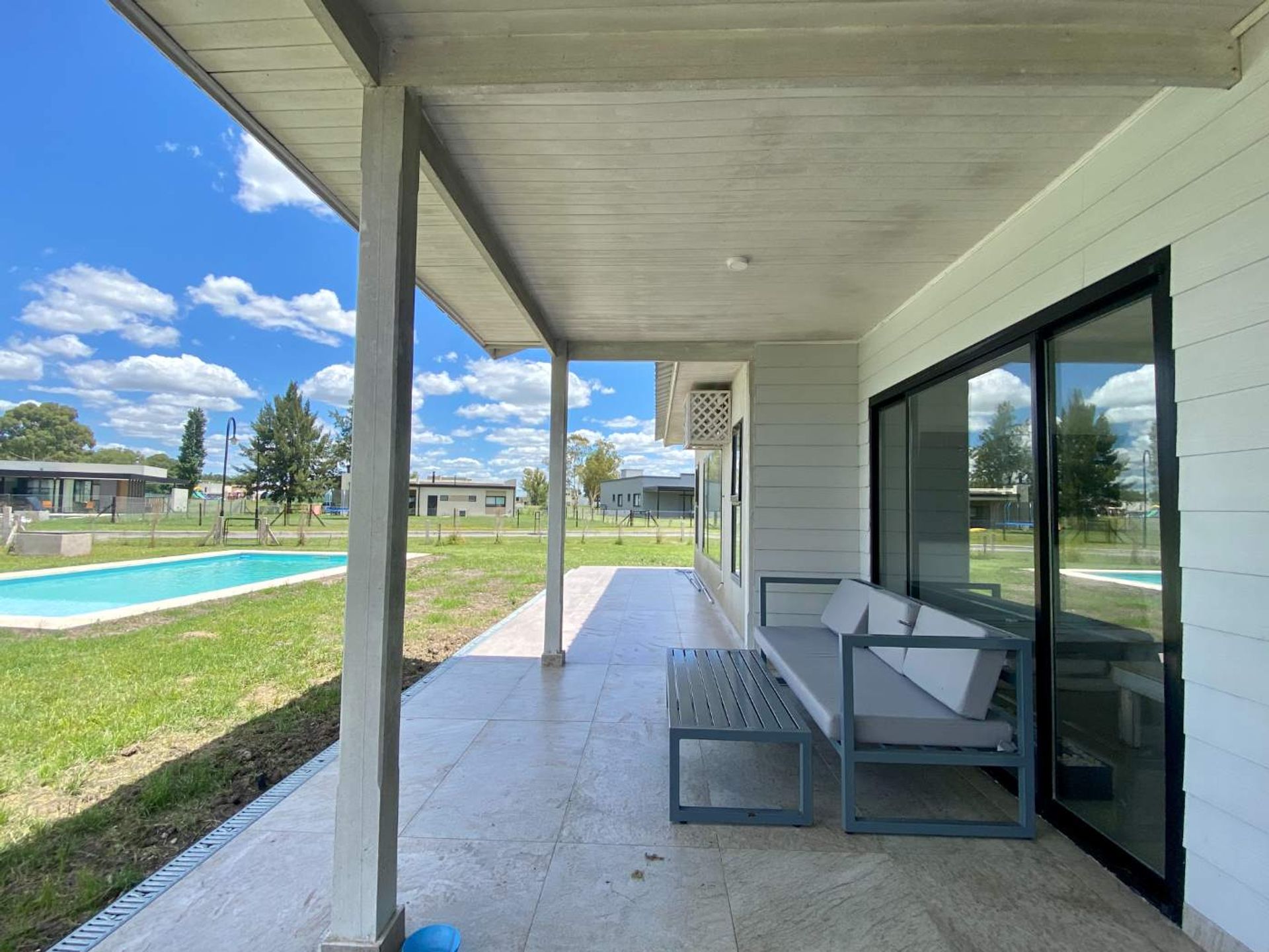 VENTA CASA AREA 60 LA VICTORIA COUNTRY OPORTUNIDAD — foto 3