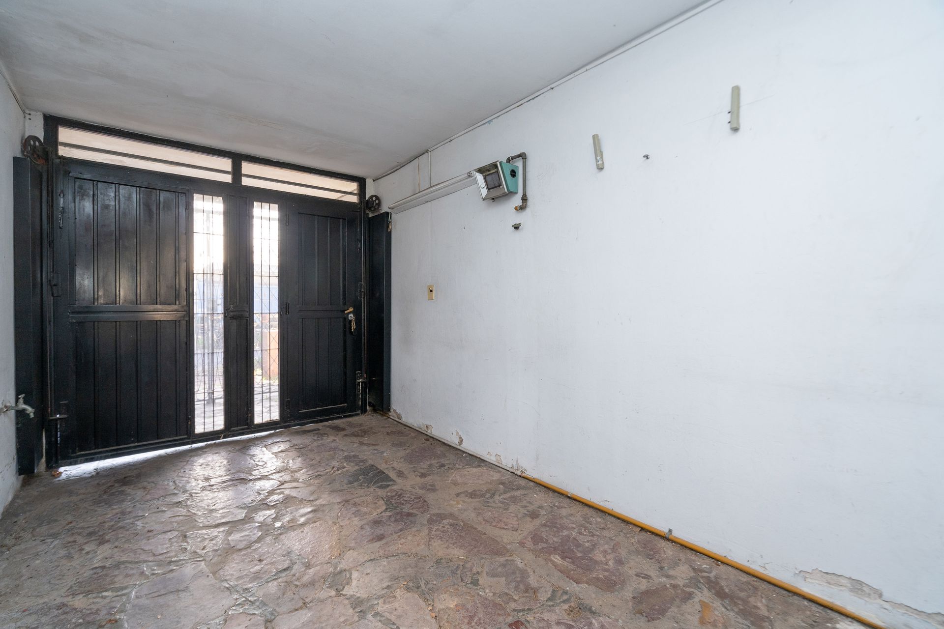 CASA LOTE PROPIO 4 AMBIENTES COCHERA Y JARD&Iacute;N - 14
