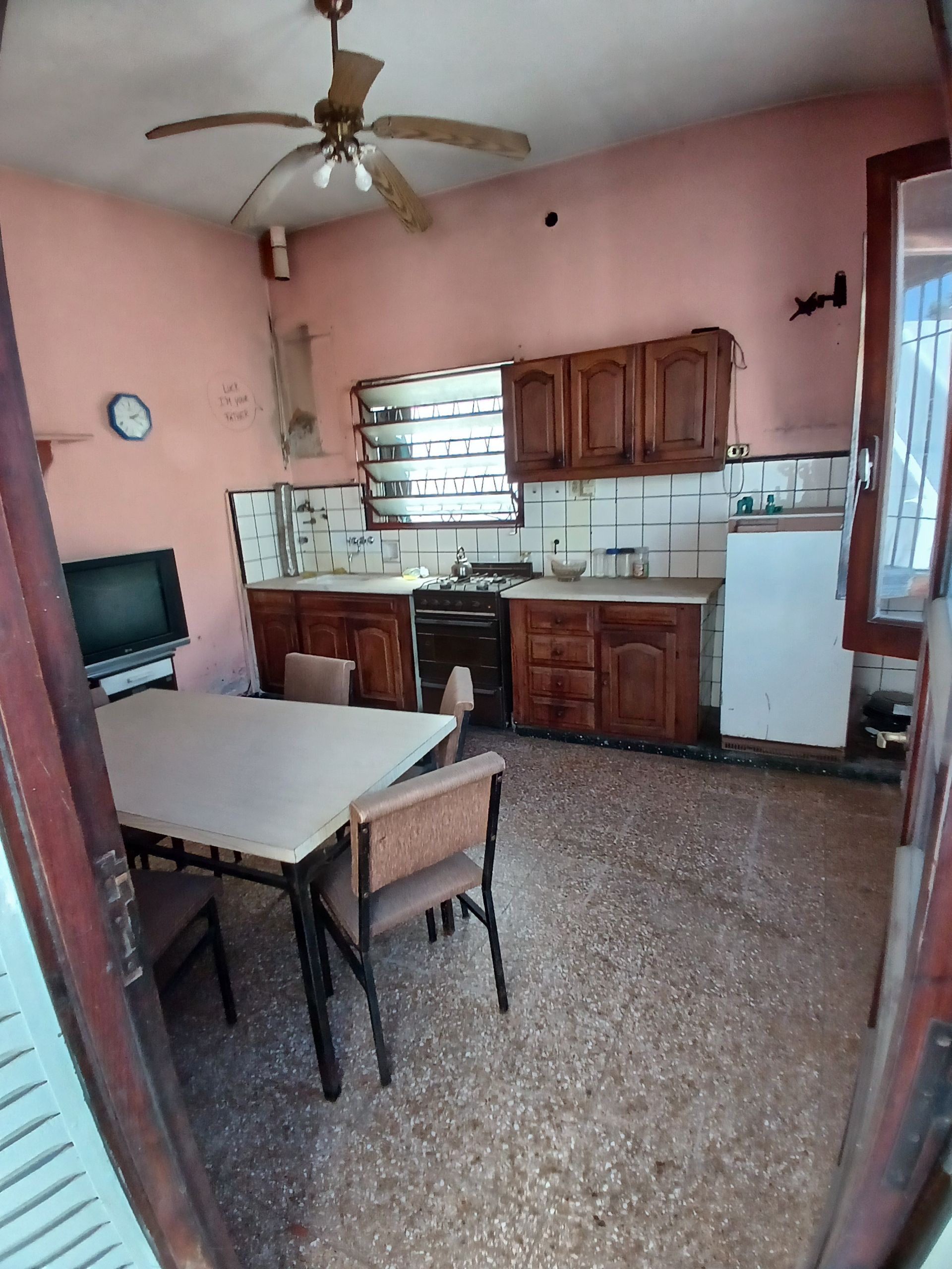 CASA 3 AMBIENTES + POSIBLE ESTUDIO o QUINCHO - 10