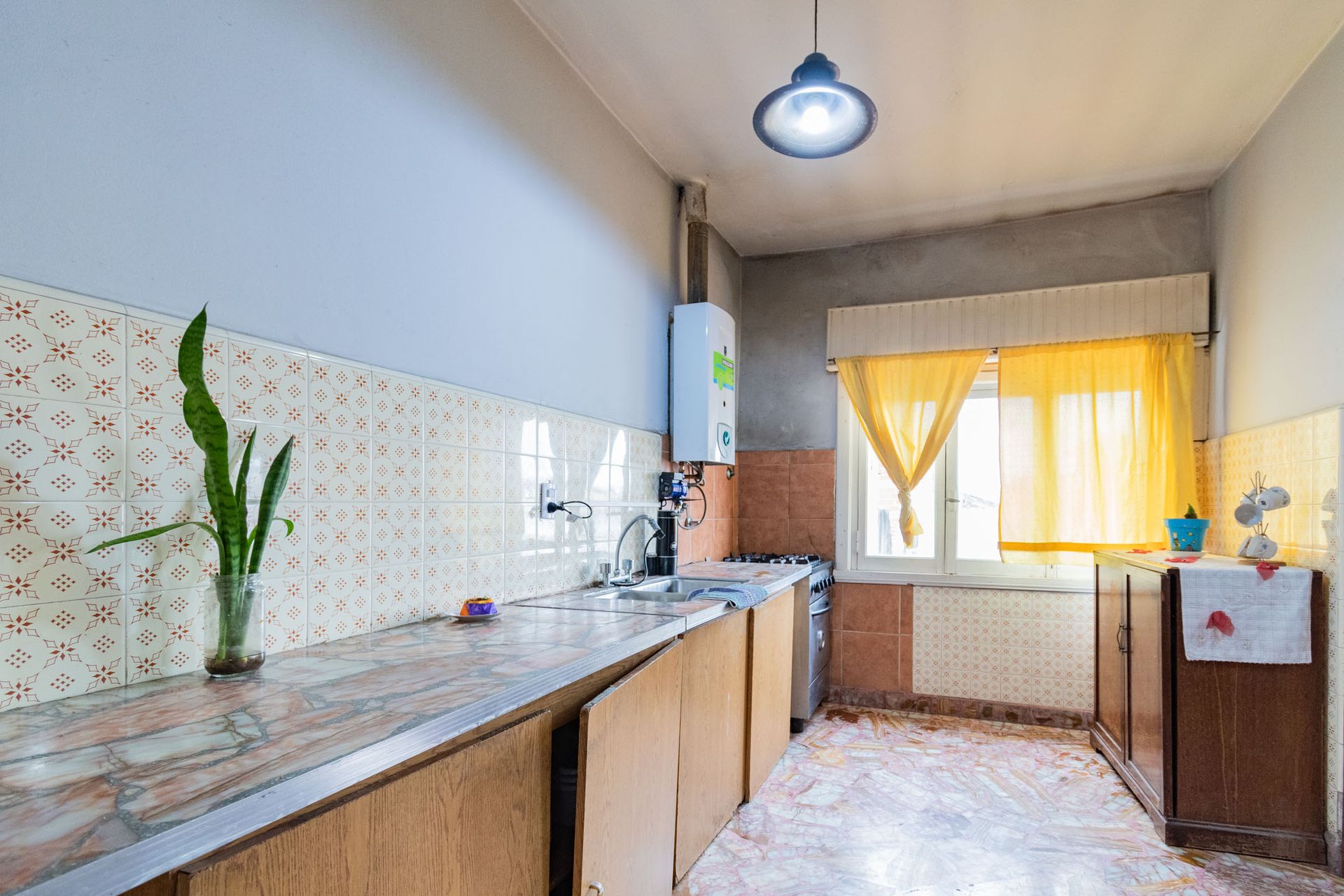 CASA CON JARDIN LOTE PROPIO EN VENTA SAN JUSTO - 20