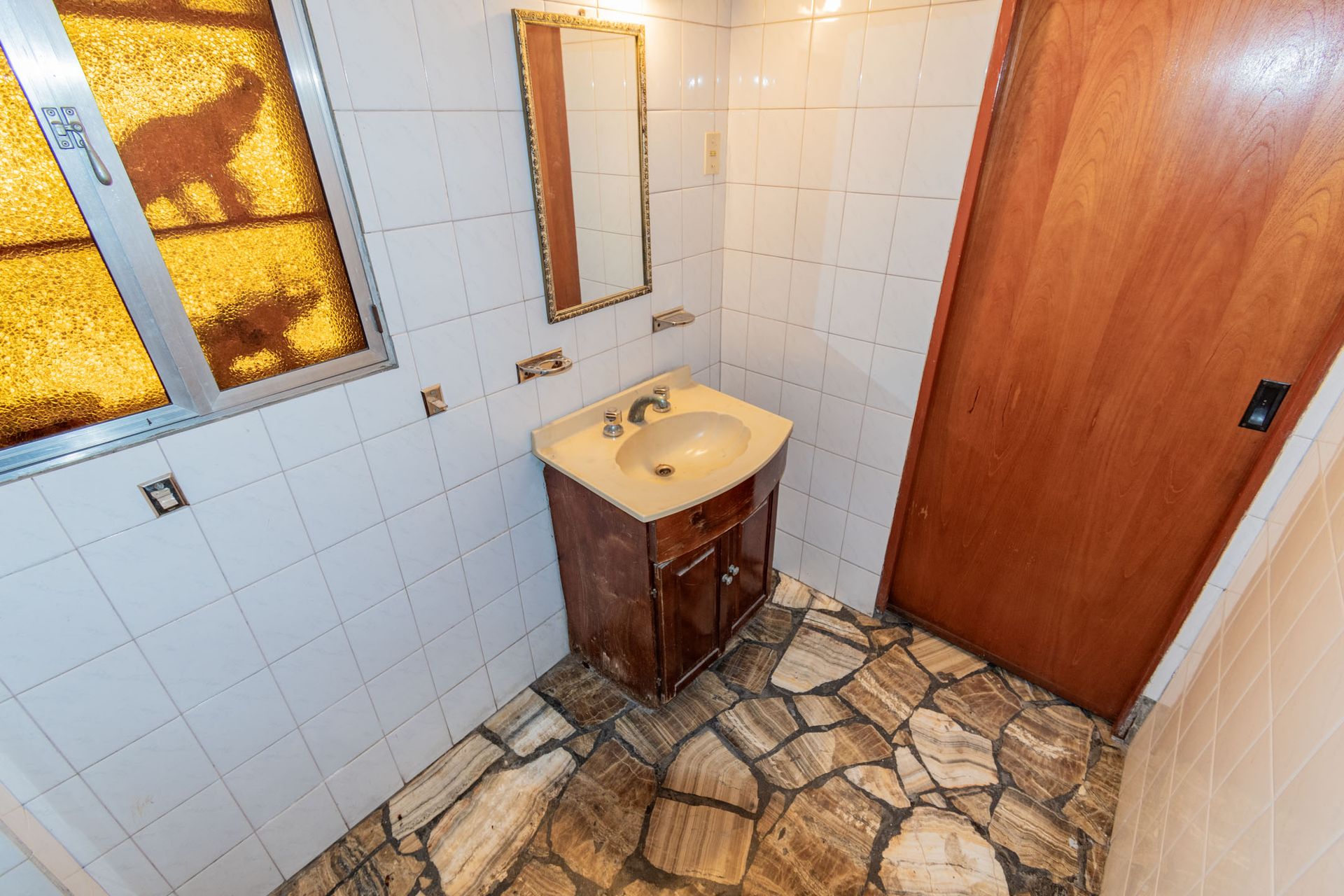 CASA CON JARDIN LOTE PROPIO EN VENTA SAN JUSTO - 7