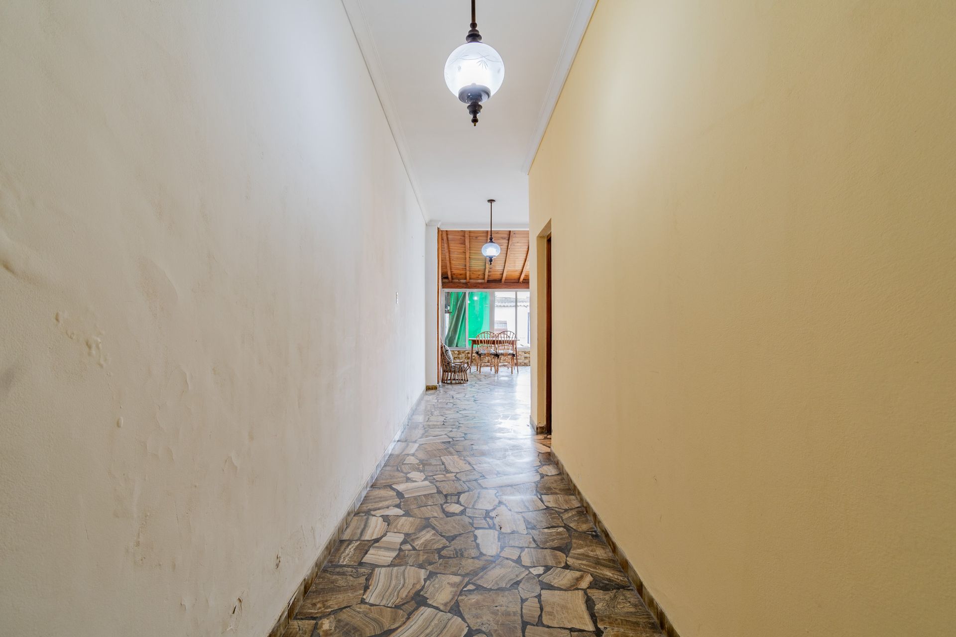 CASA CON JARDIN LOTE PROPIO EN VENTA SAN JUSTO - 6