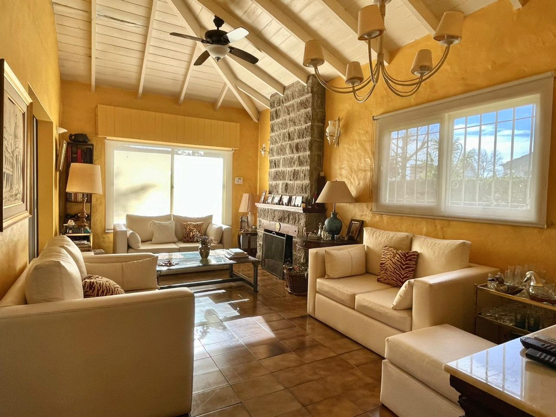 VENTA CASA 5 AMB.CLUB DE CAMPO LA MARTONA CA&Ntilde;UELAS — foto 4