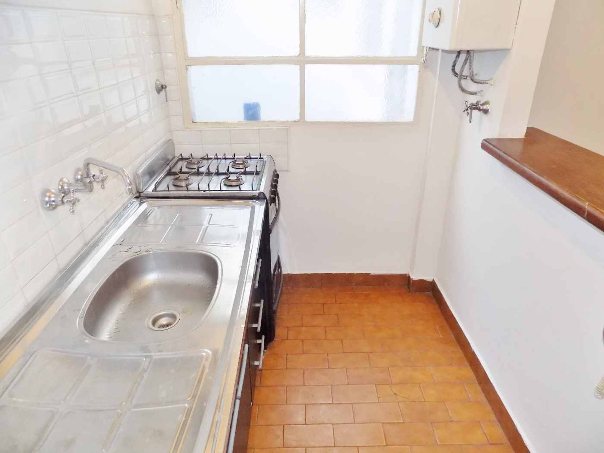 2 AMB TERCER PISO POR ESCALERA SE VENDE ALQUILADO - 17