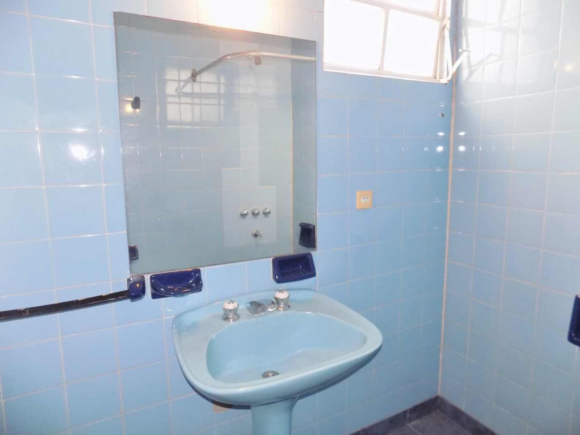 2 AMB TERCER PISO POR ESCALERA SE VENDE ALQUILADO - 13