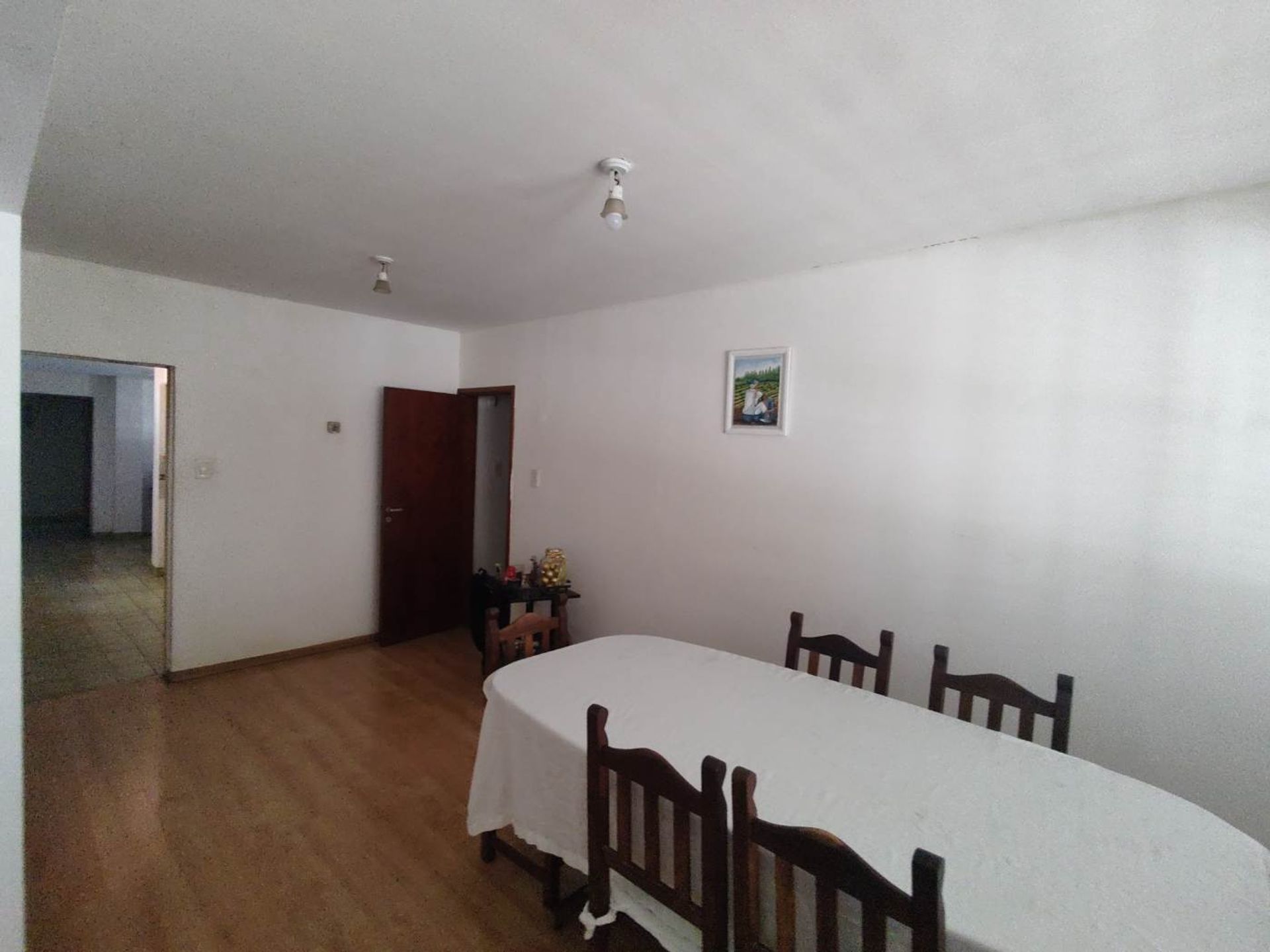 VENTA CASA 4 DORMS. C/COCHERA MANZANAR CIPOLLETTI - 5
