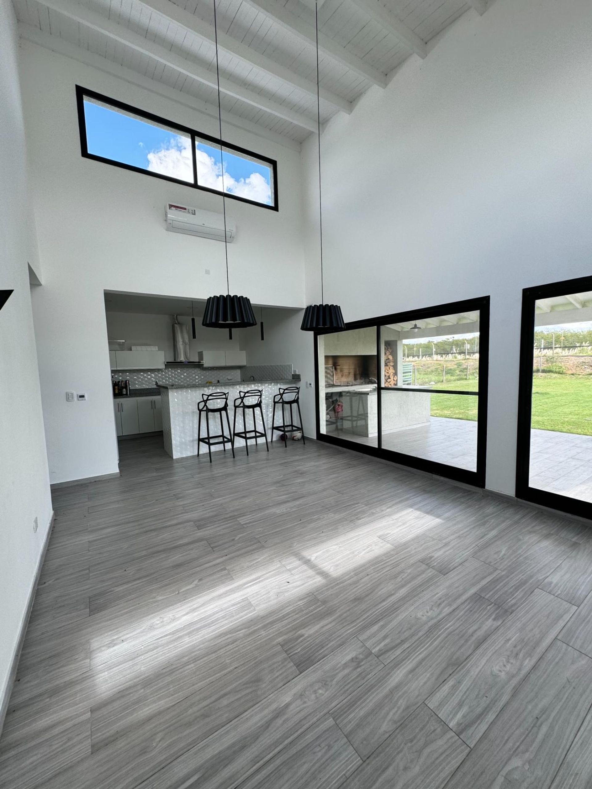 Venta Casa 4 Ambientes, San Sebastian - 4