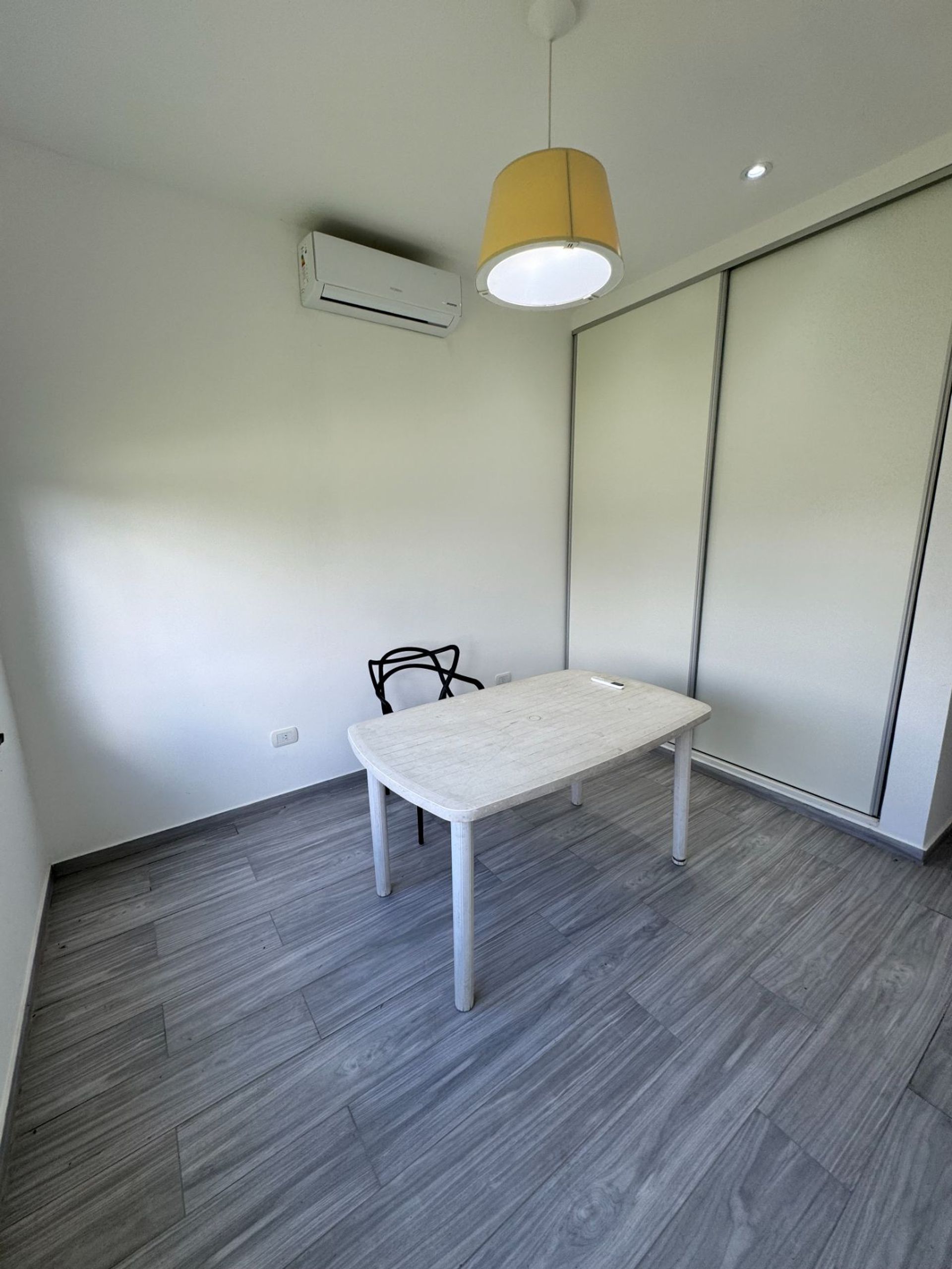 Venta Casa 4 Ambientes, San Sebastian - 12