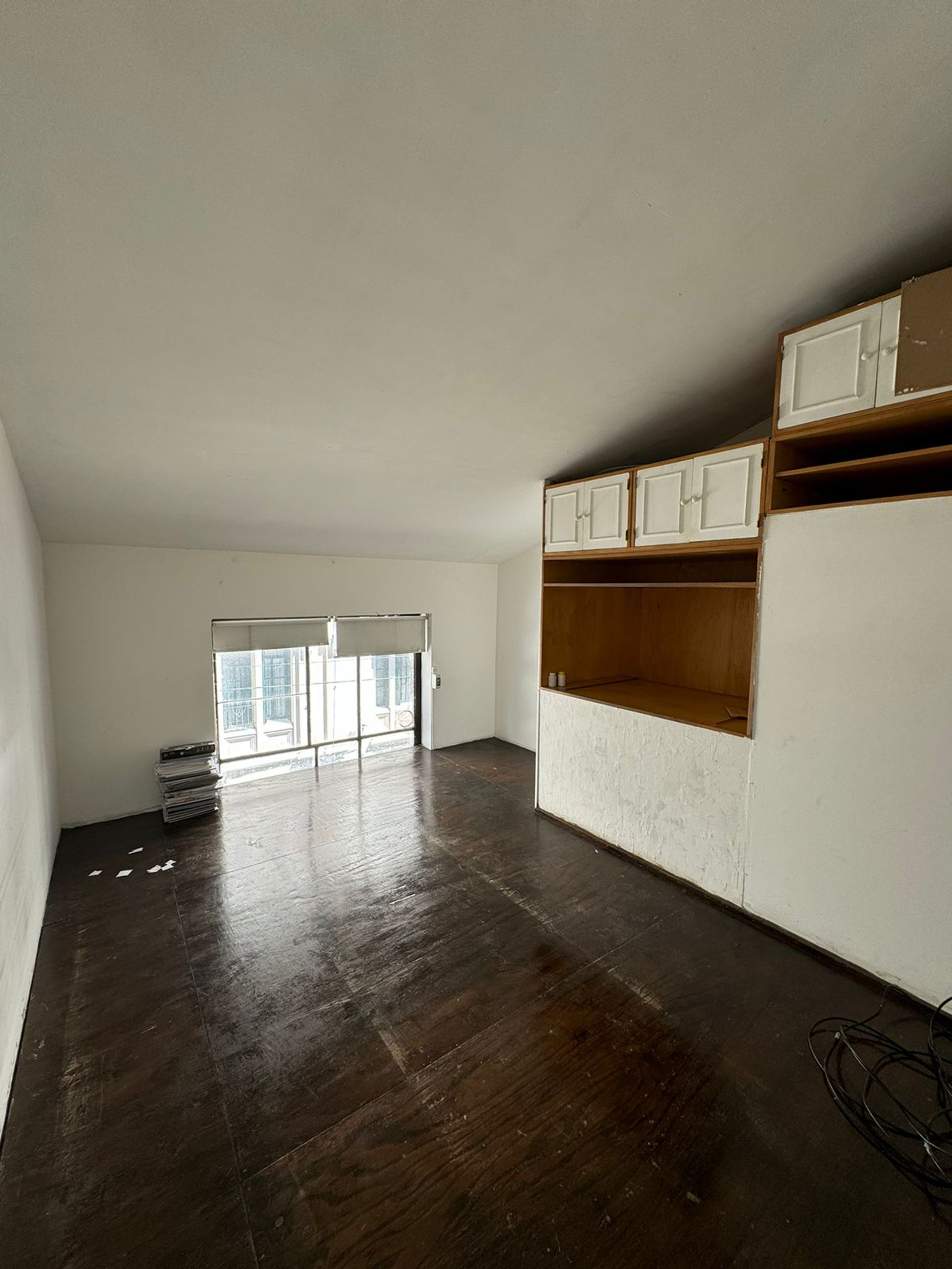 DEPARTAMENTO TRES AMBIENTES EN DUPLEX - 8