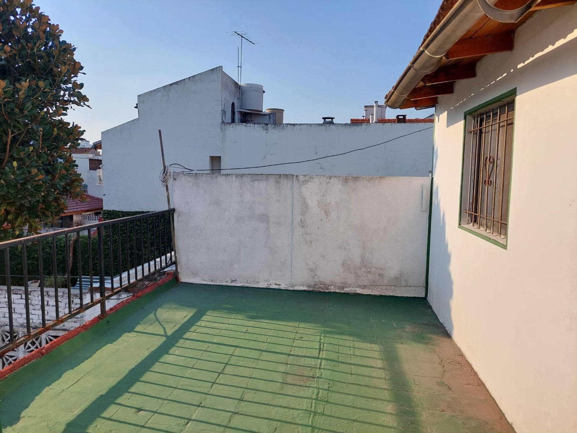 venta de casa 5 ambientes en Ramos Mejia c/pileta - 16