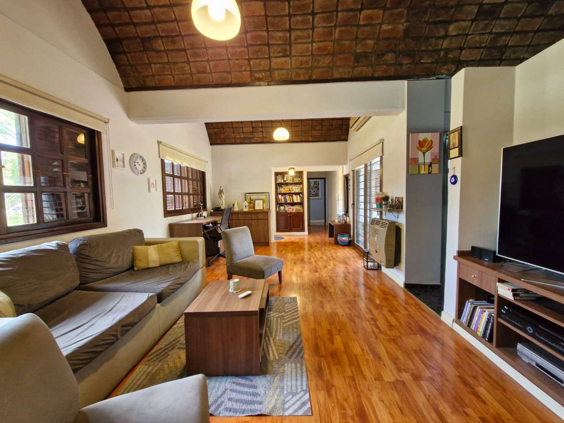 CASA EN VENTA LONGCHAMPS 5 AMB APTO CREDITO - 5