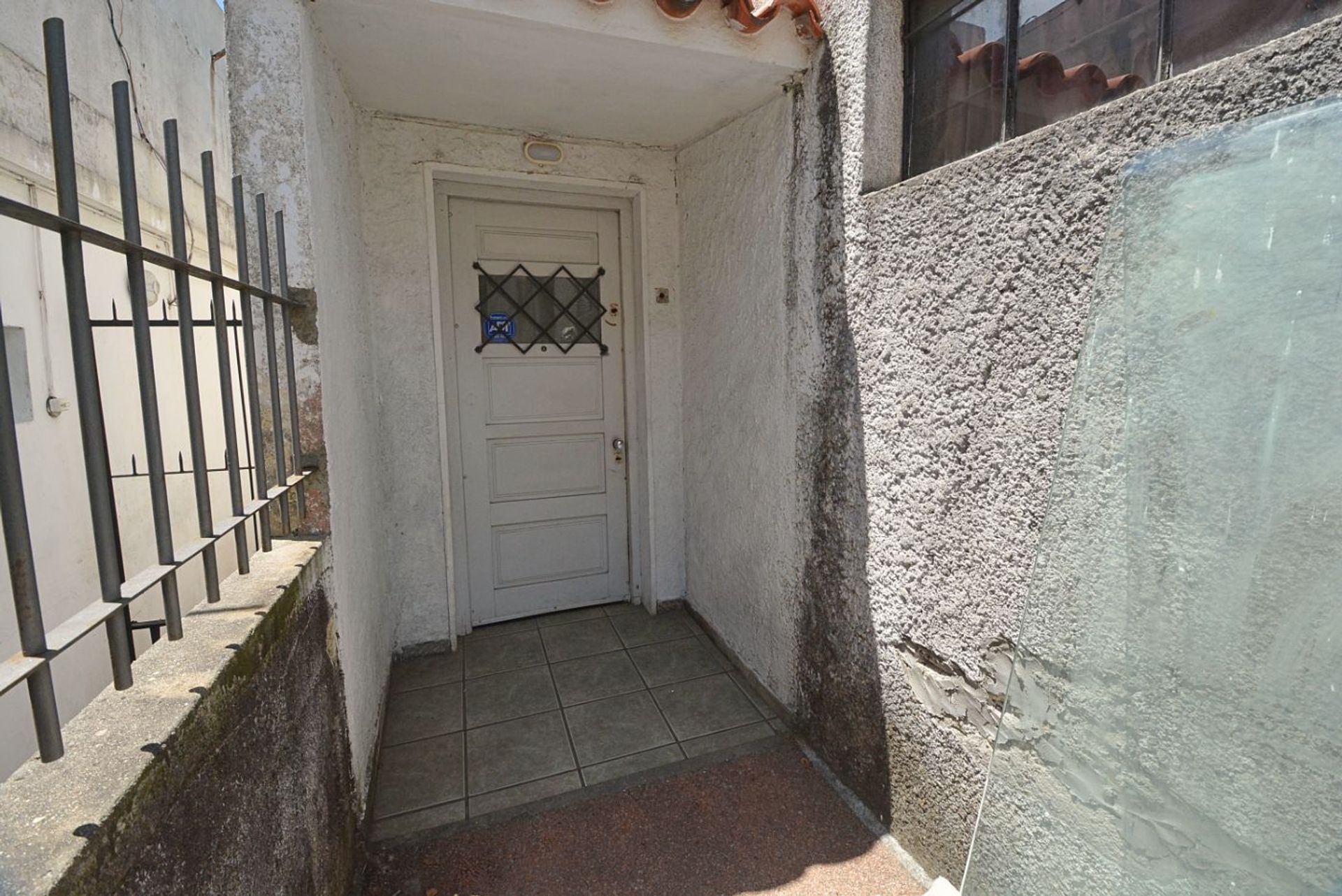 SE ALQUILA APARTAMENTO 2 DOR. PATIO y GGE, MALVIN - 11