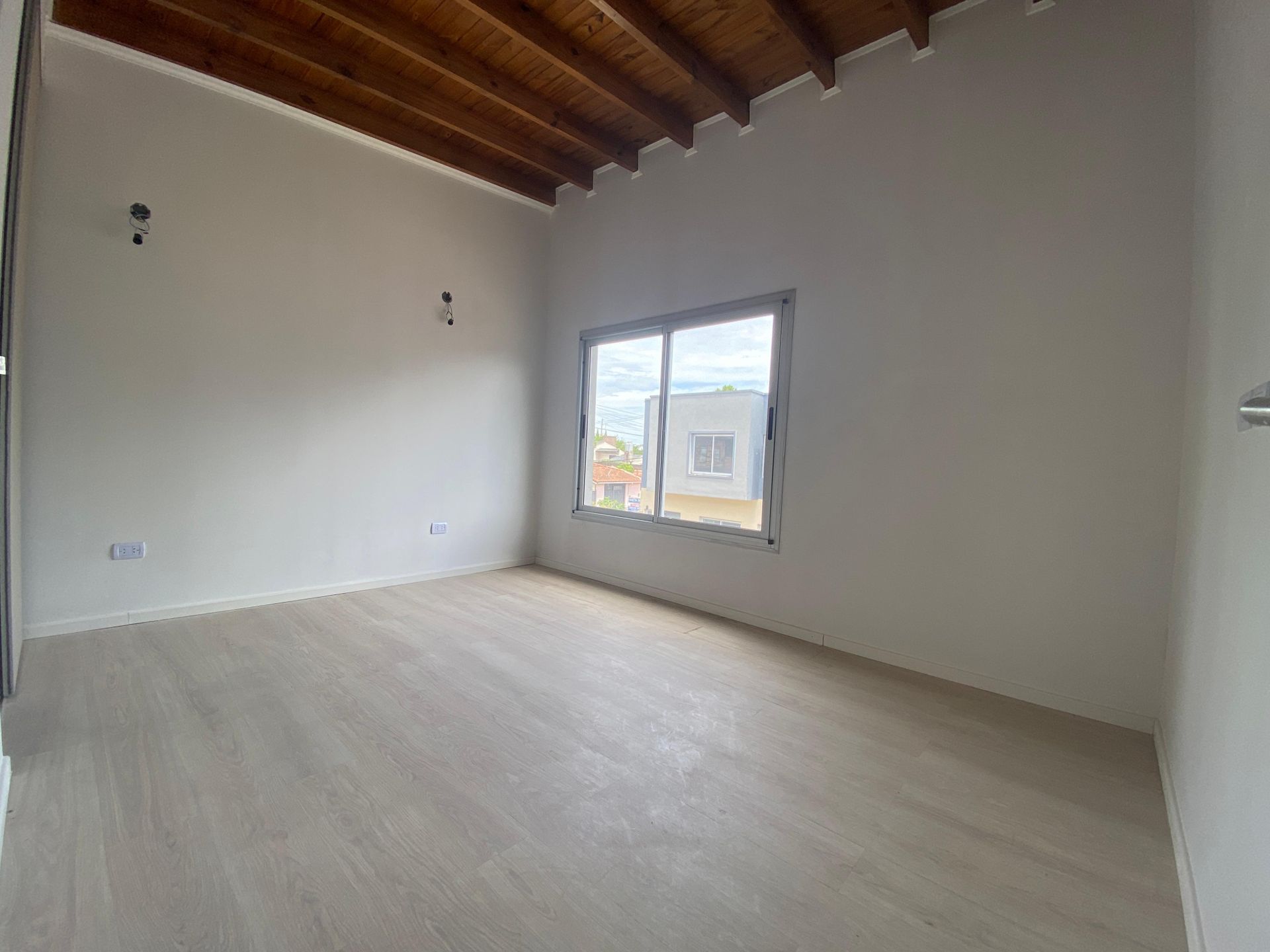 Casa en Venta en Ituzaingo, G.B.A. Zona Oeste