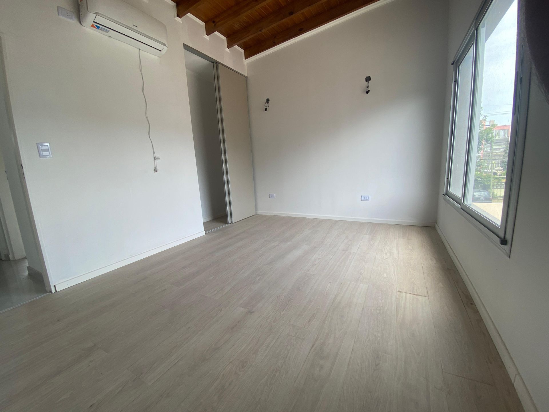 Casa en Venta en Ituzaingo, G.B.A. Zona Oeste