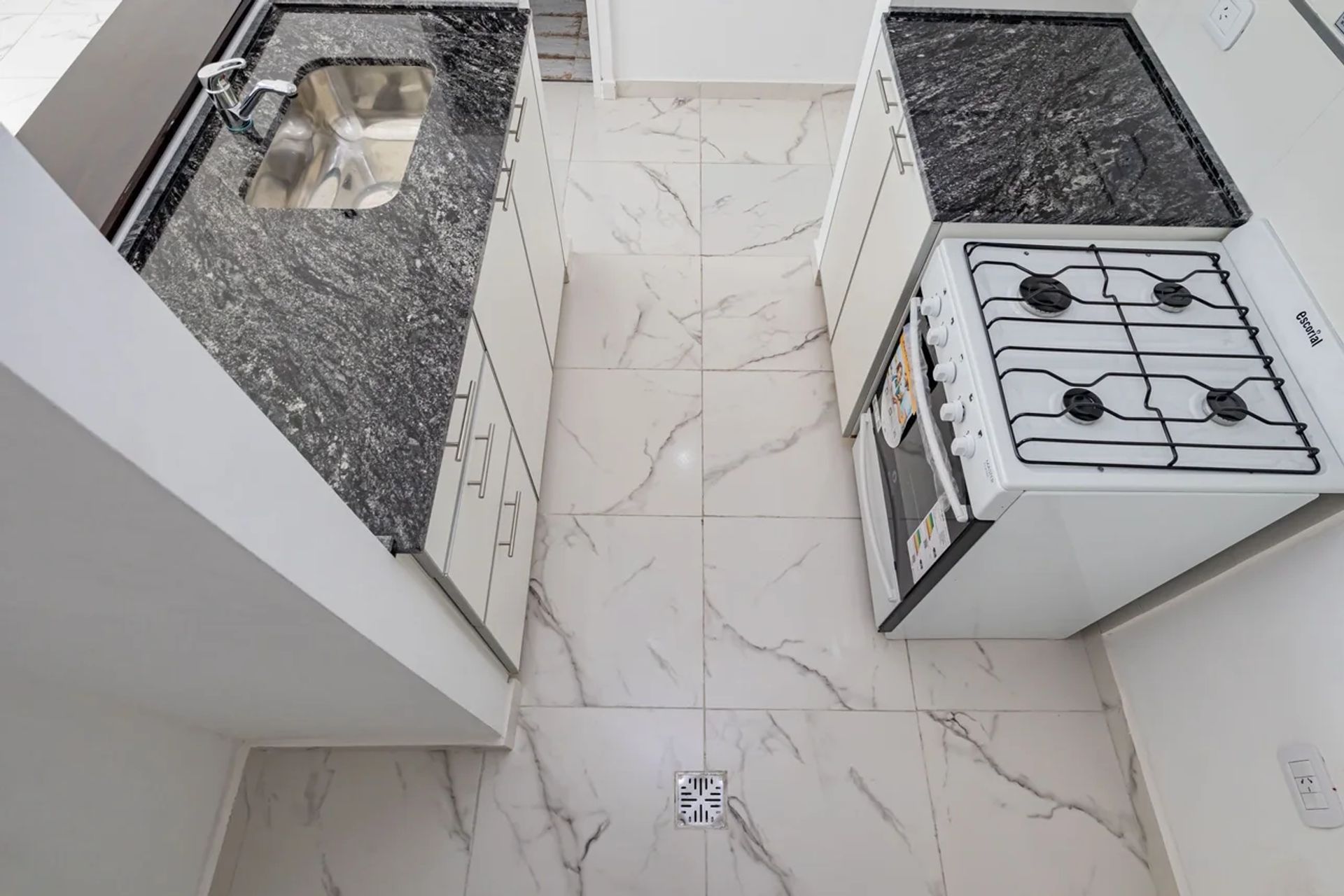 VENTA DEPTO MONOAMBIENTE SANTOS LUGARES CON RENTA — foto 5