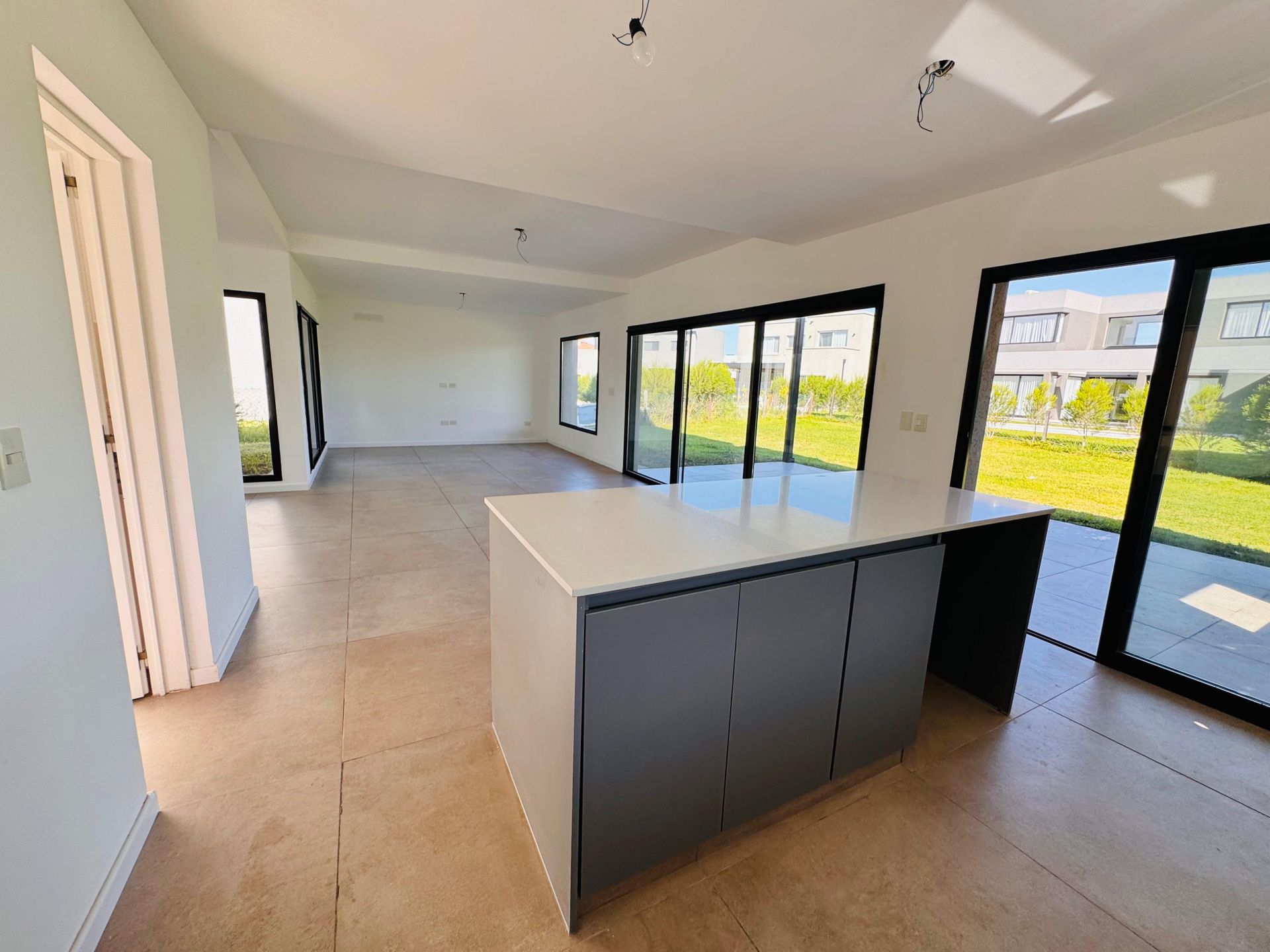 VENTA CASA 5AMB MODERNA PUERTOS ESTRENAR FINANCIA - 13