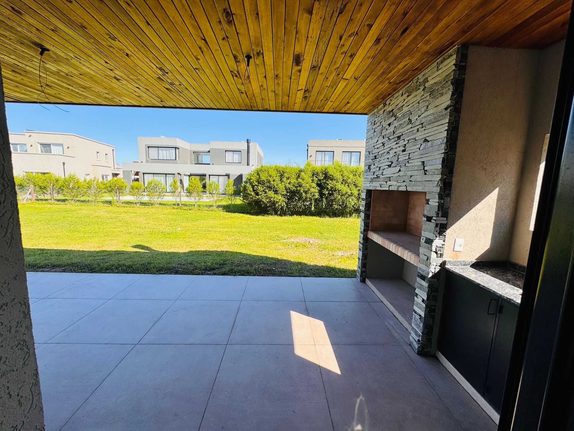 VENTA CASA 5AMB MODERNA PUERTOS ESTRENAR FINANCIA - 3