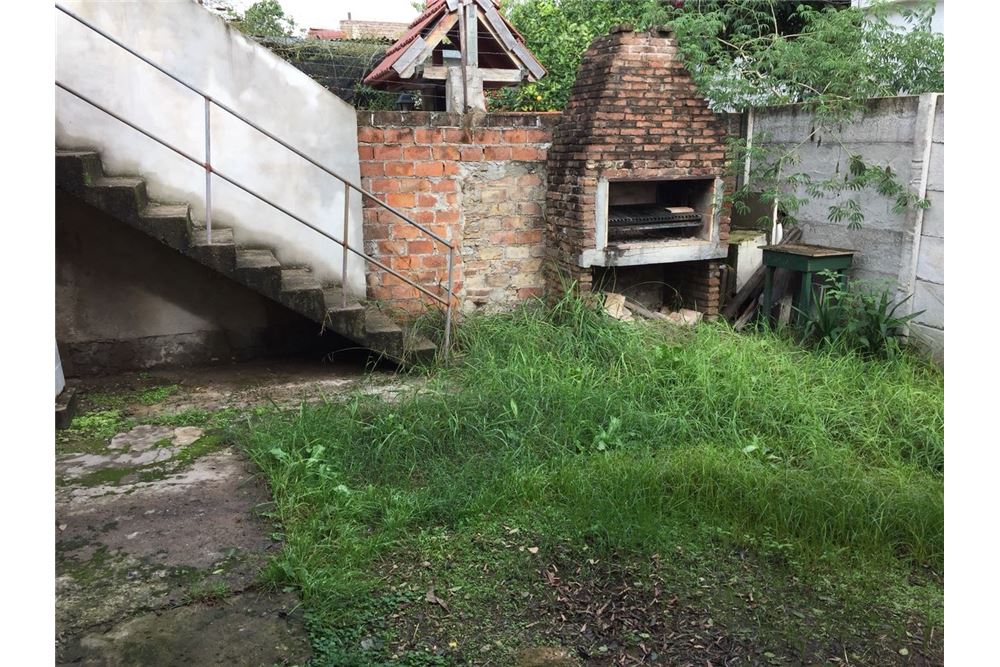 Casa doble 5 amb 2 flias Venta coch Jard&iacute;n Quilmes — foto 10
