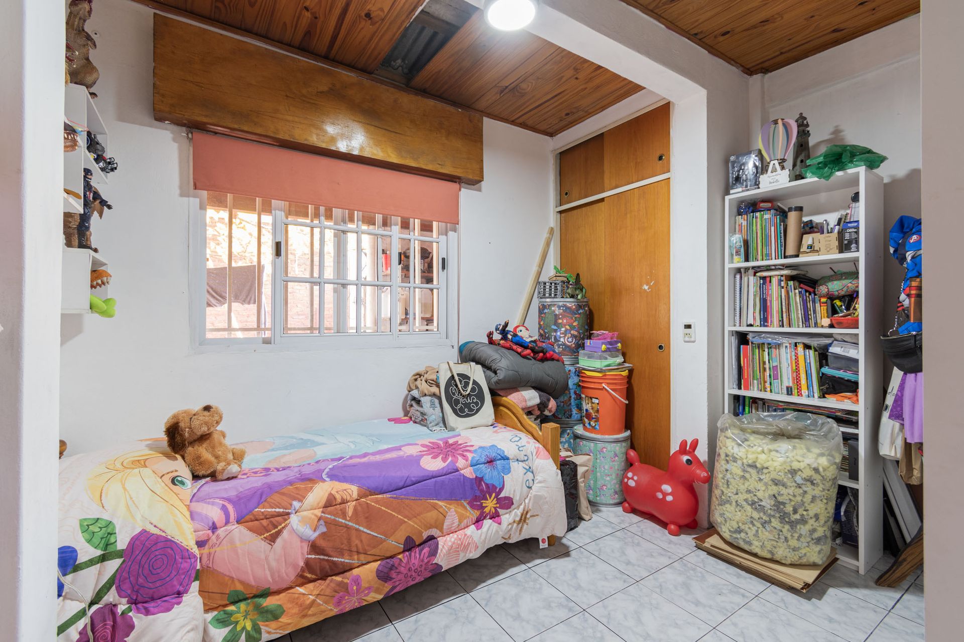 CASA EN VENTA CON JARDIN Y COCHERA SAN JUSTO - 8