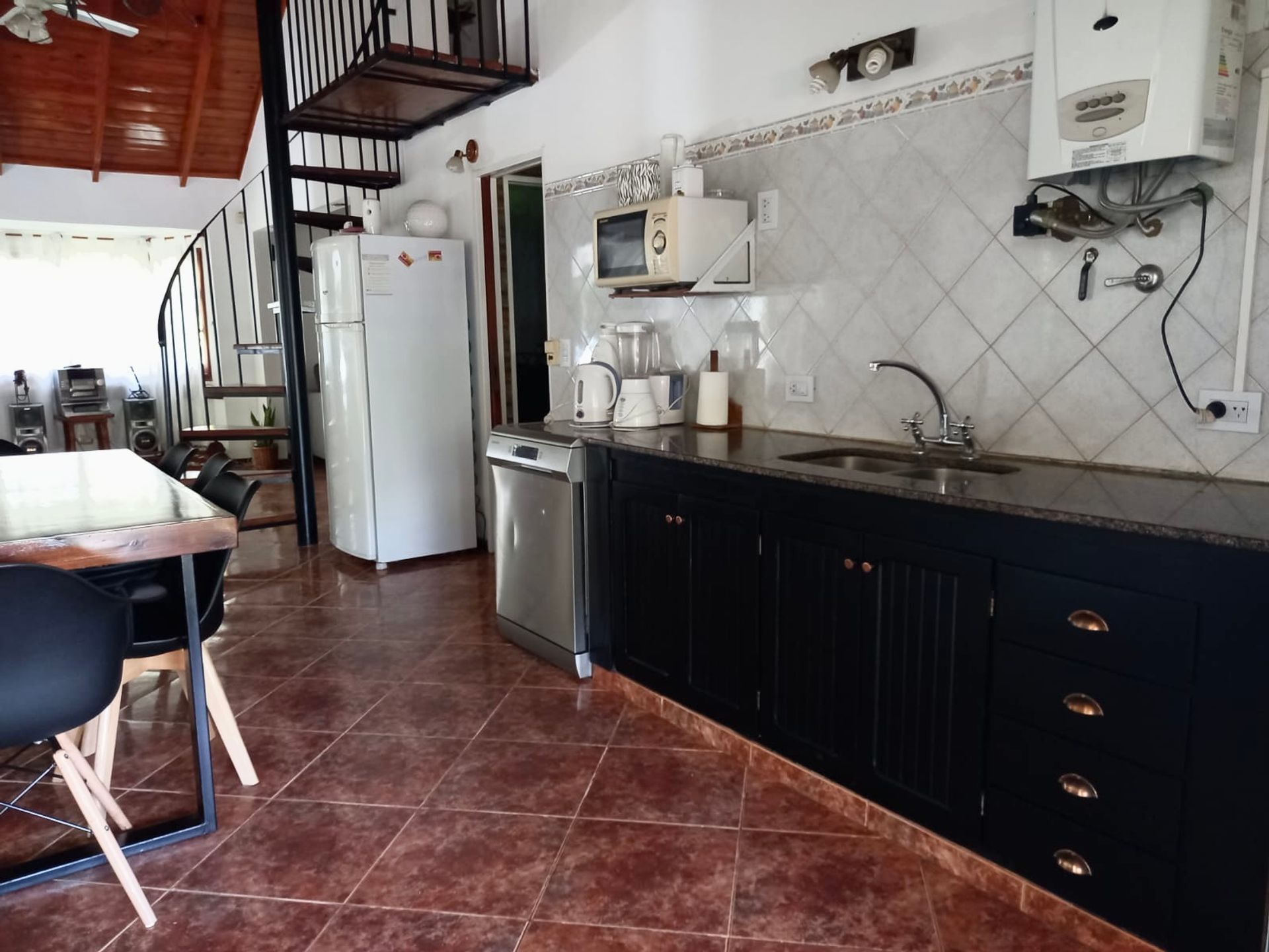CASA EN VENTA 5 AMBIENTES DOBLE LOTE BCO PROVINCIA - 17