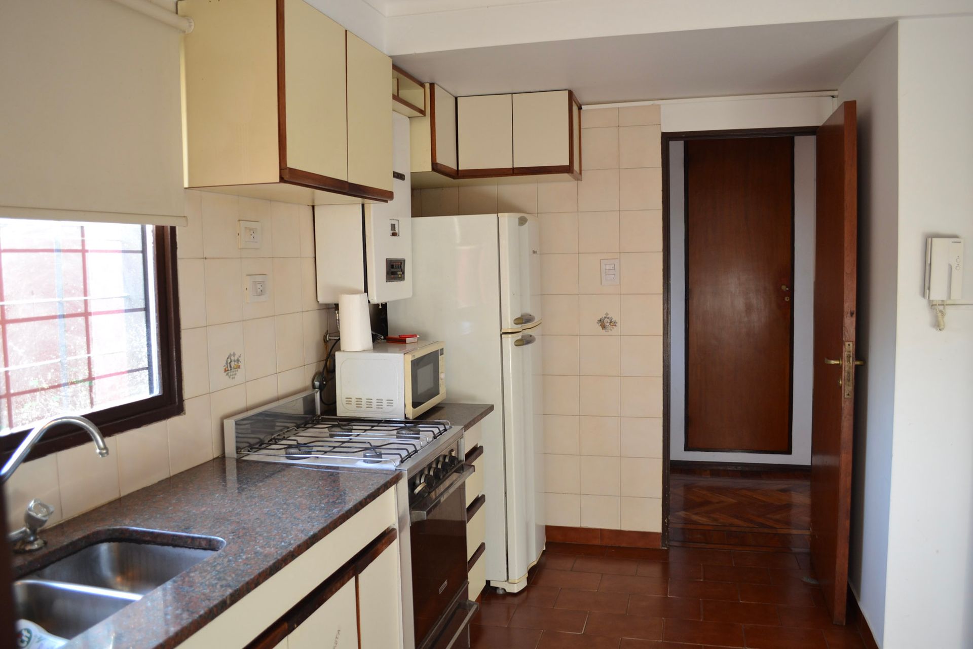 En Venta Departamento c&eacute;ntrico de dos dormitorios - 17
