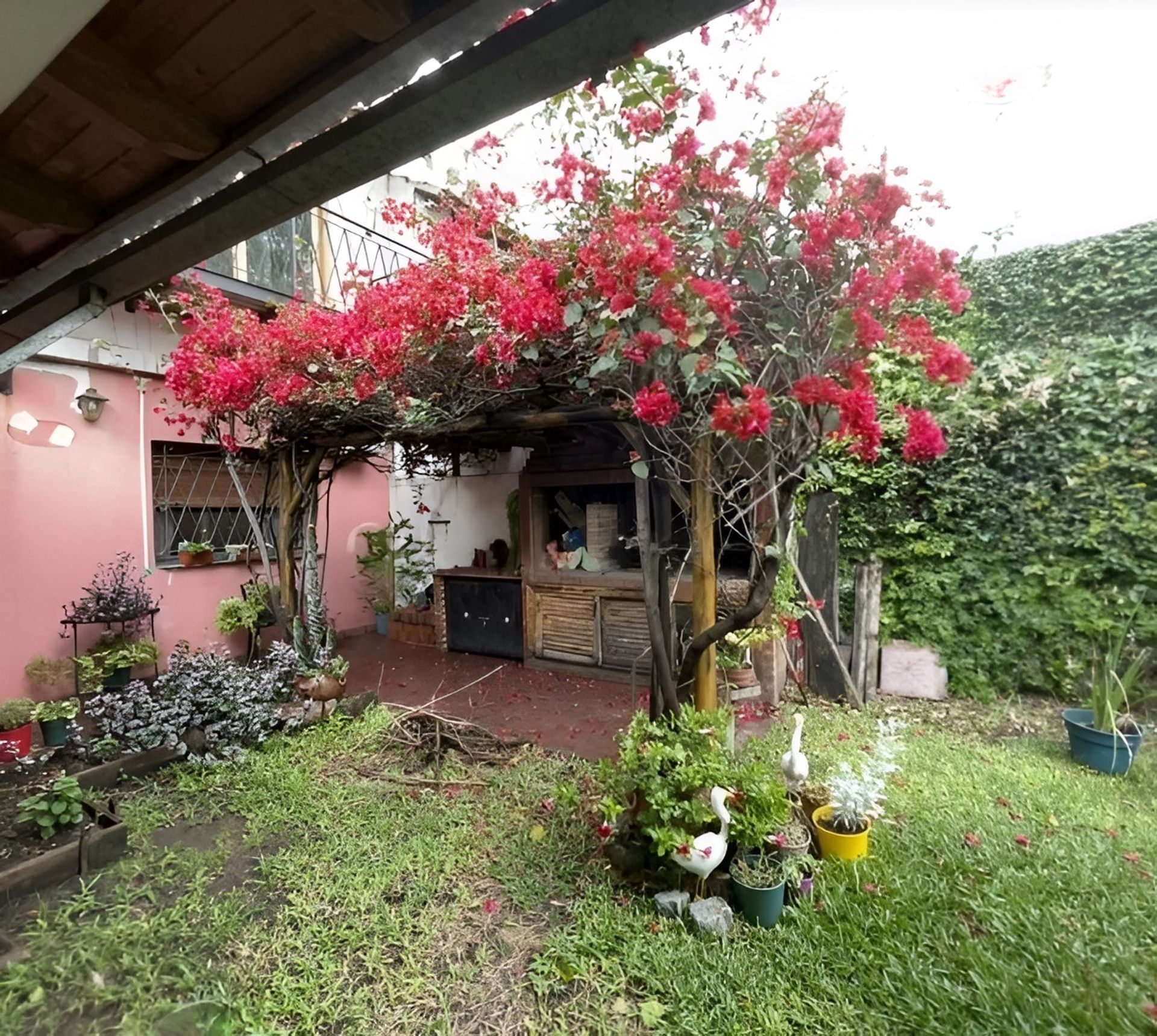 VENTA CASA C/COCHERA - 8