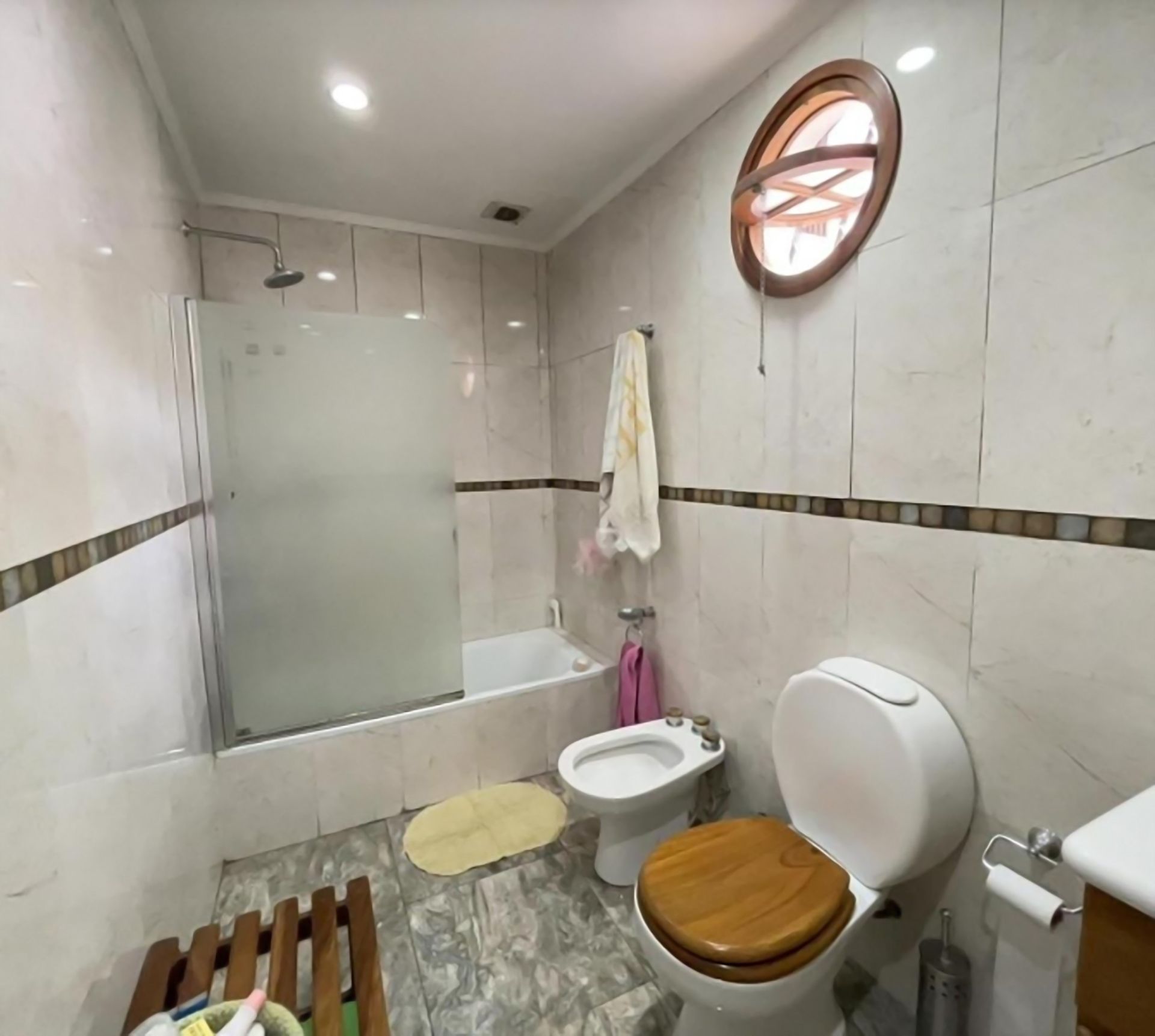 VENTA CASA C/COCHERA - 15