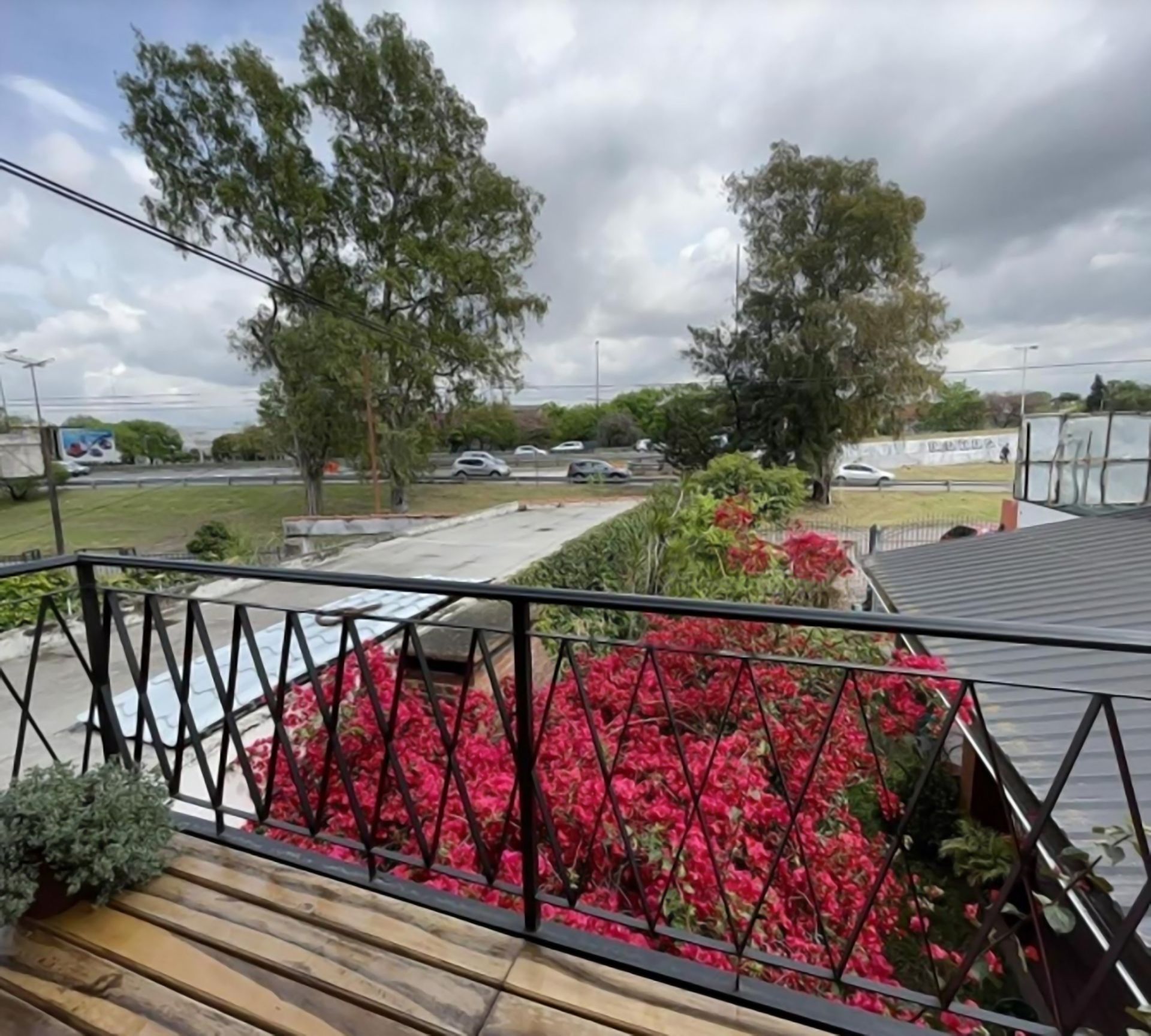 VENTA CASA C/COCHERA - 9