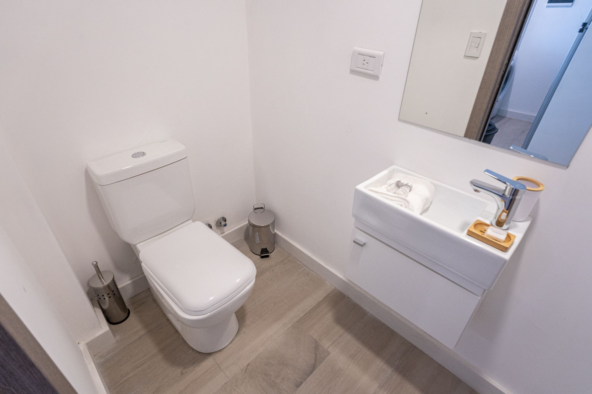 Depto 2 amb venta Monserrat con balcón y amenities - 11