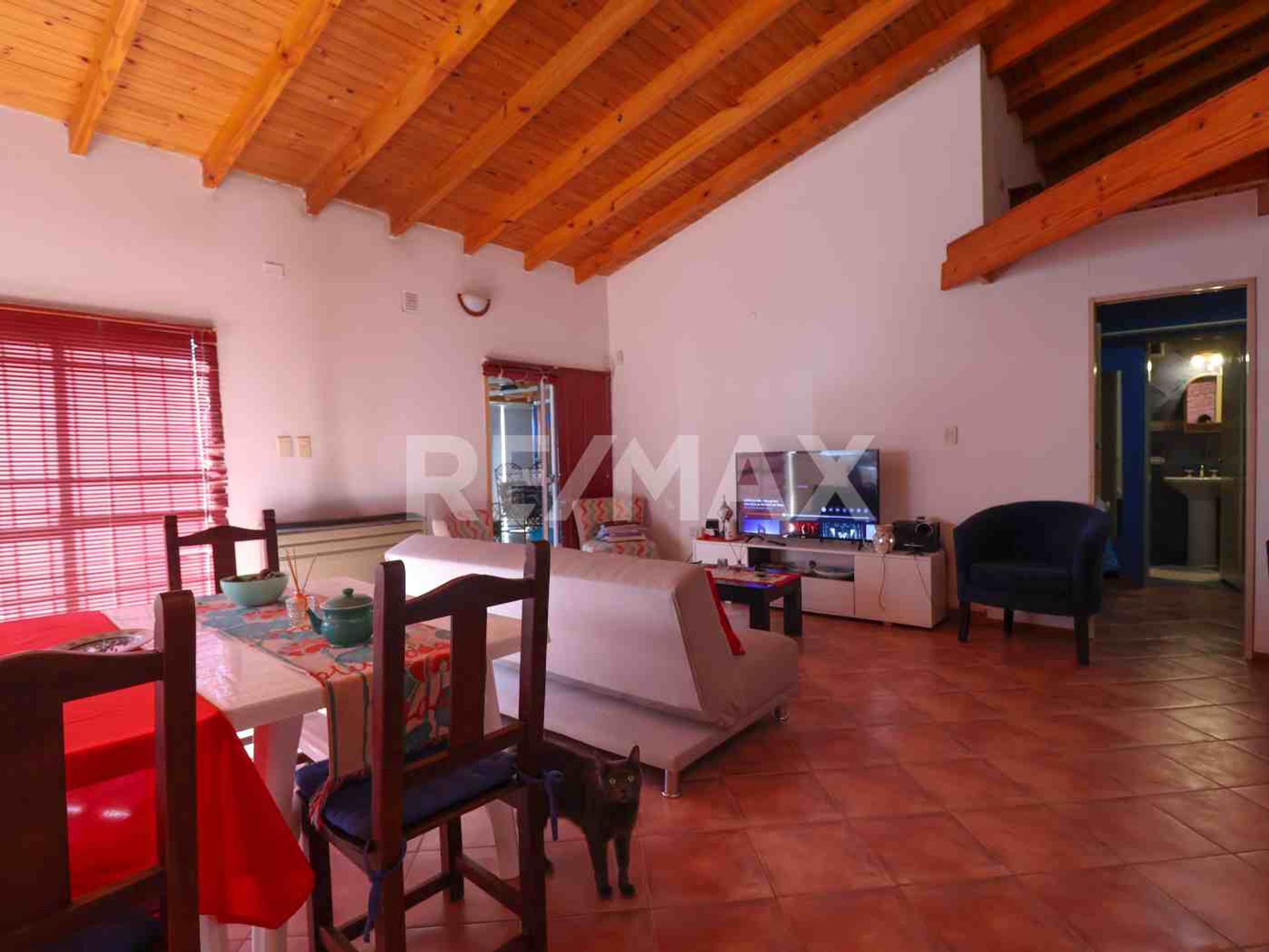 SE VENDE CASA CALLE SAN JUAN 872 NEUQUEN CAPITAL - 16