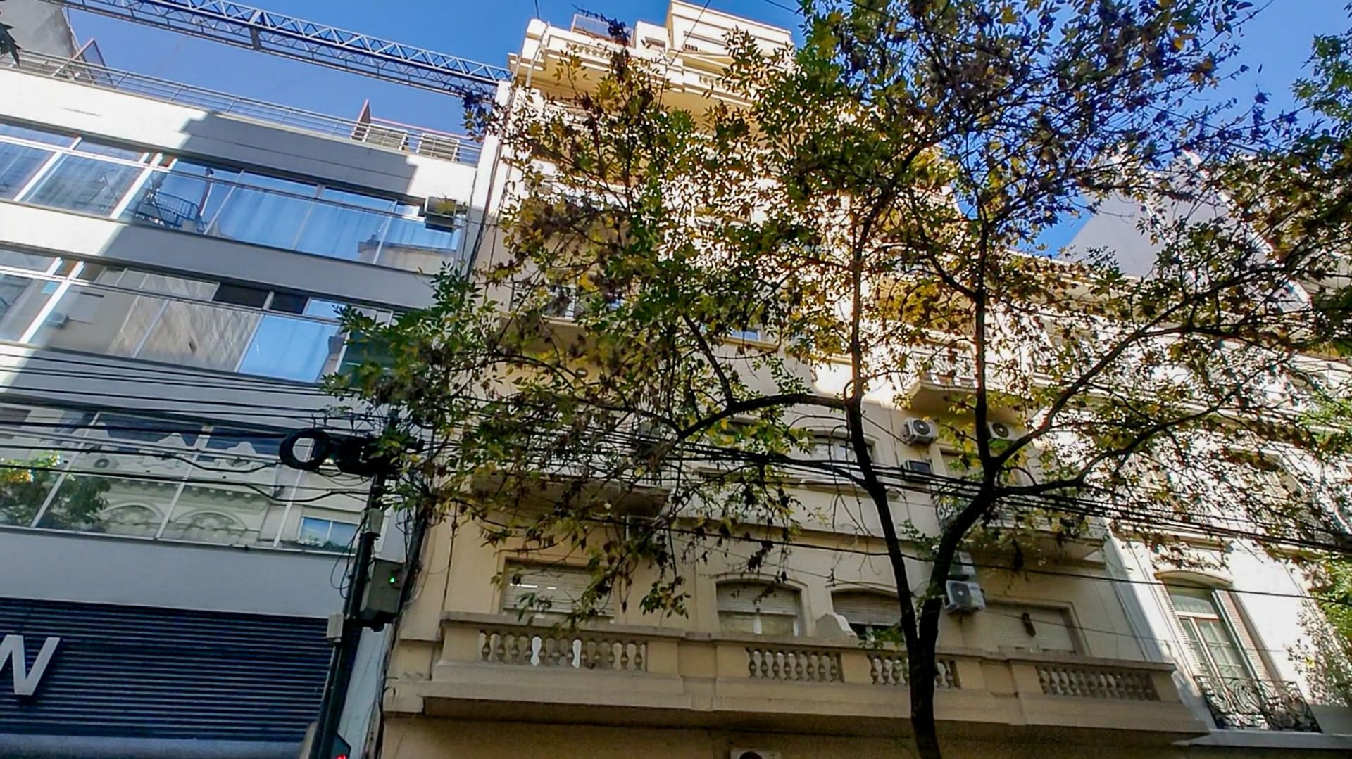 Venta edificio en el barrio de Recoleta - 1